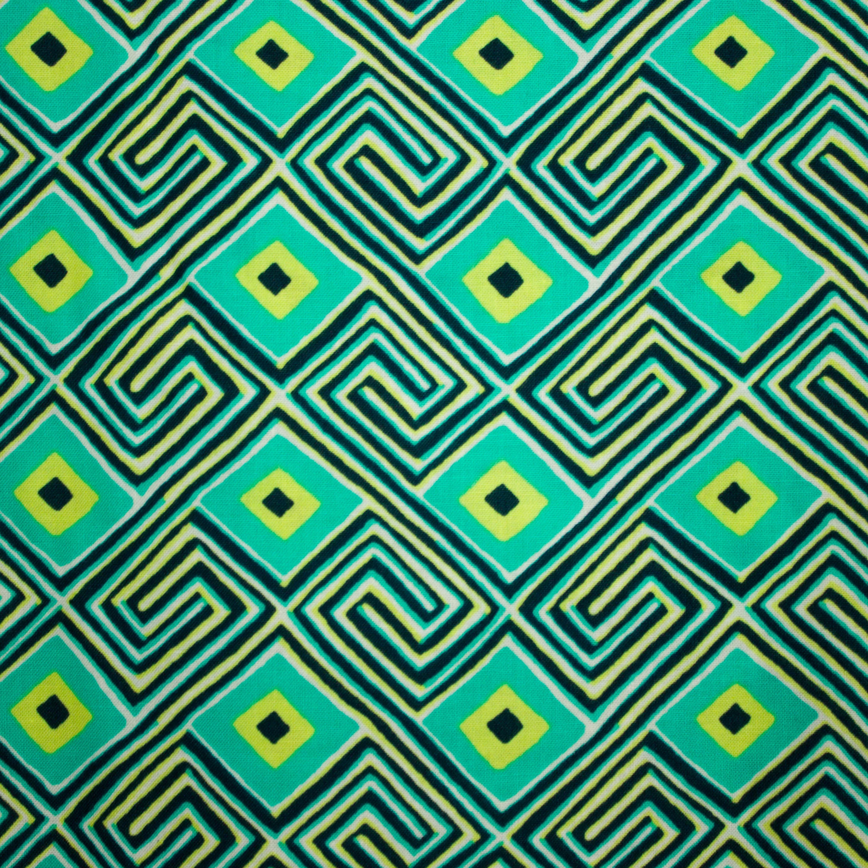 Katoen groen met abstract motief