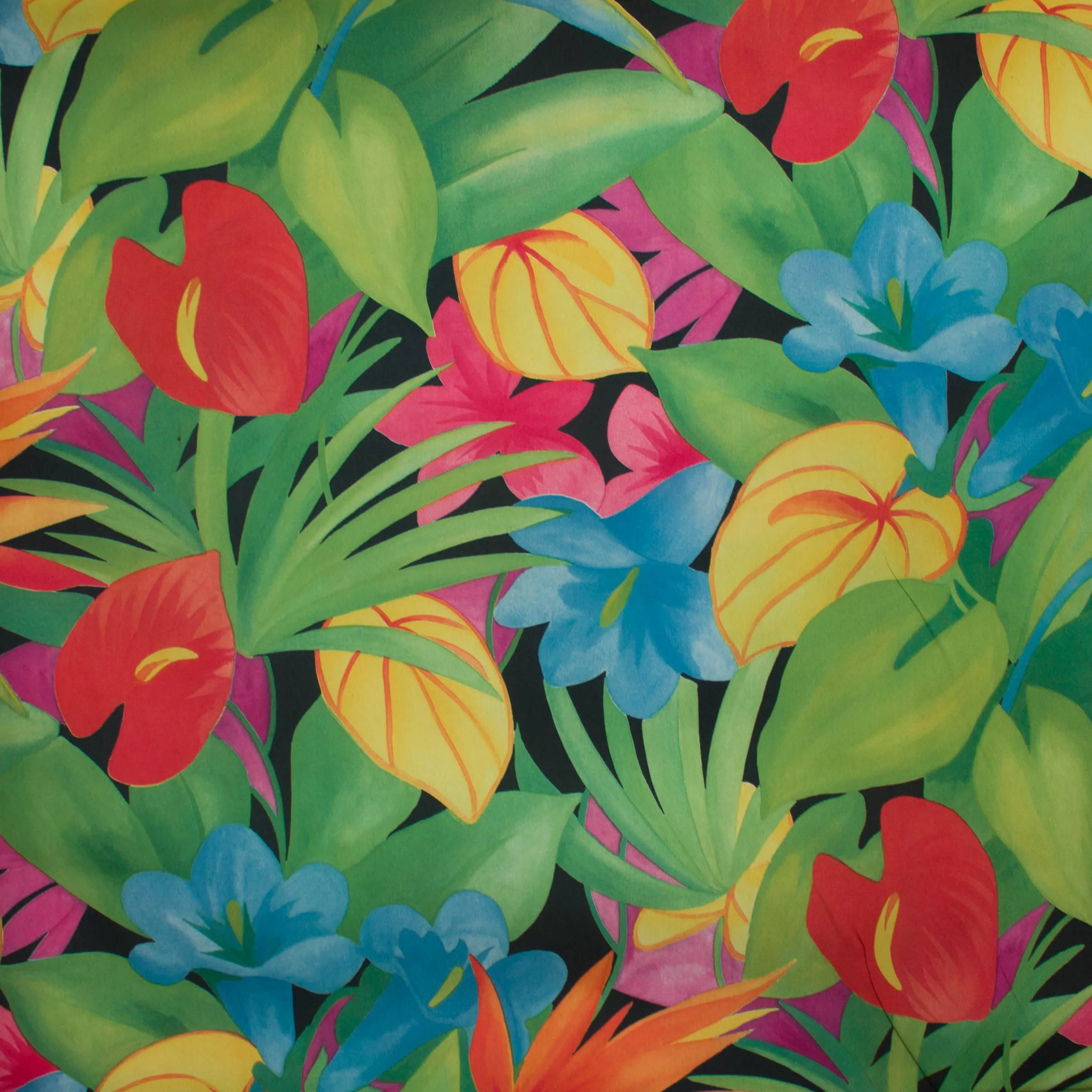 Polyester zwart met bloemen en bladeren