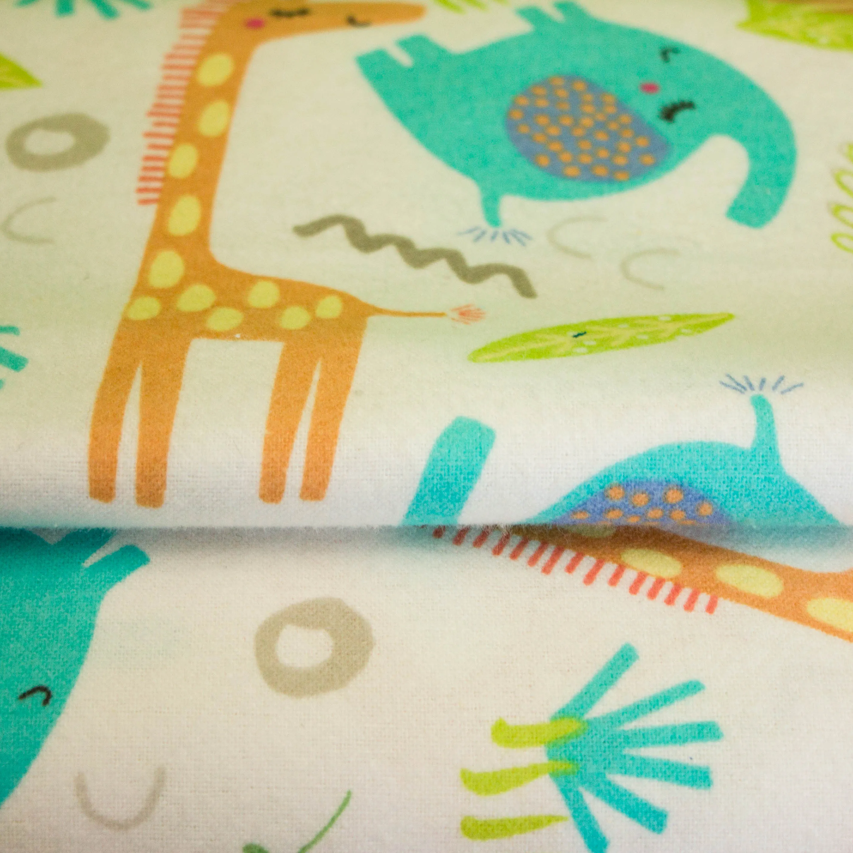 Flanel wit met verschillende dieren