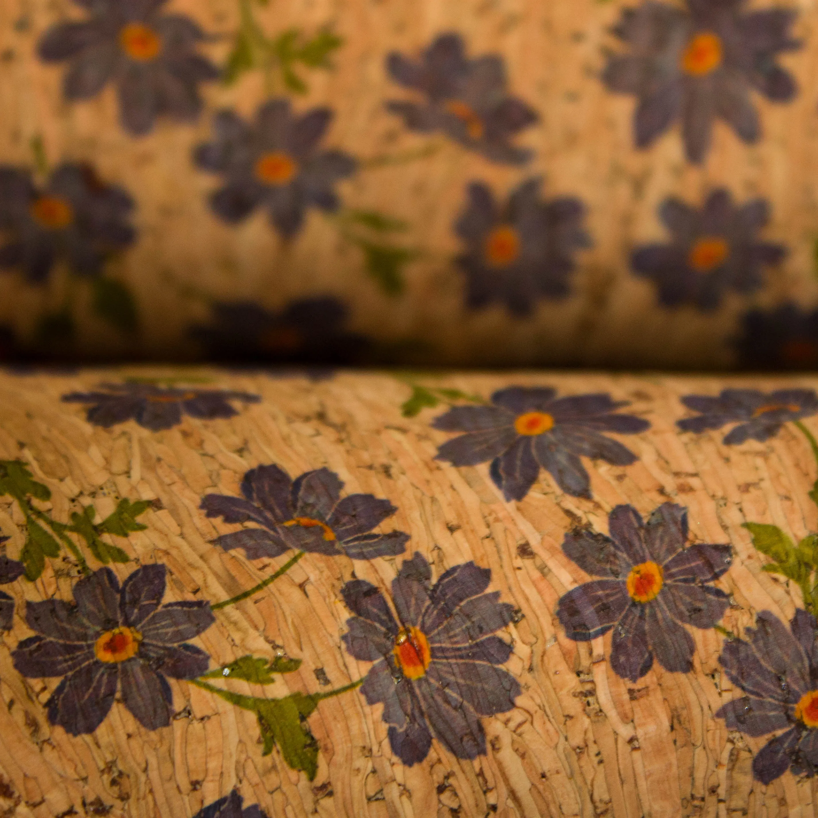 Kurk met paarse bloemen - Katia