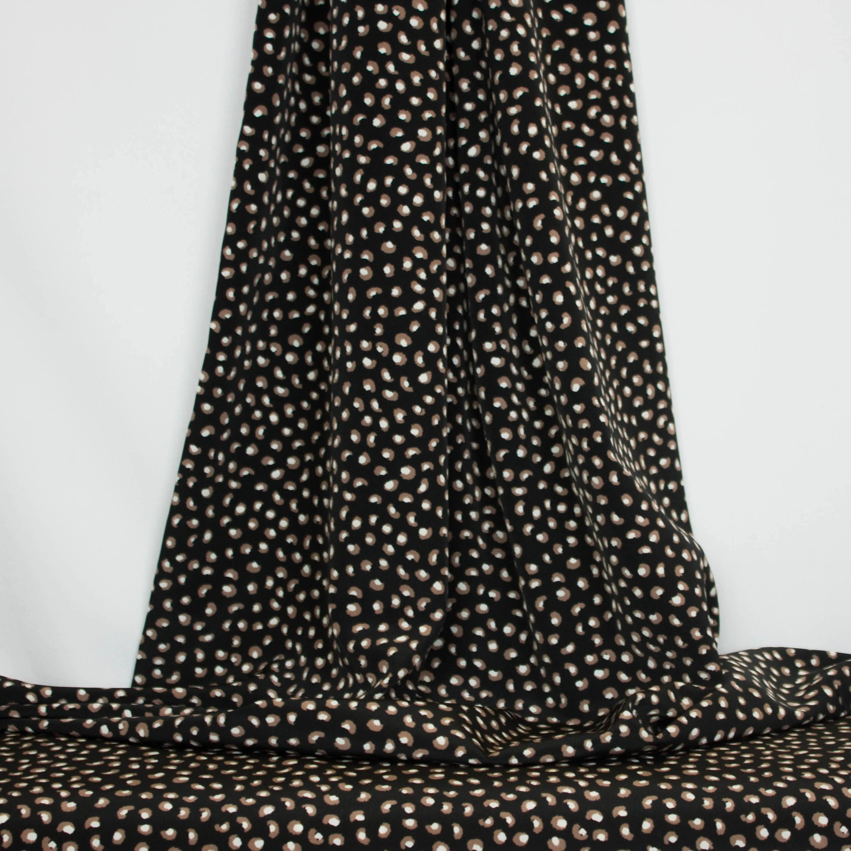 Polyester zwart met bruin/witte stippen