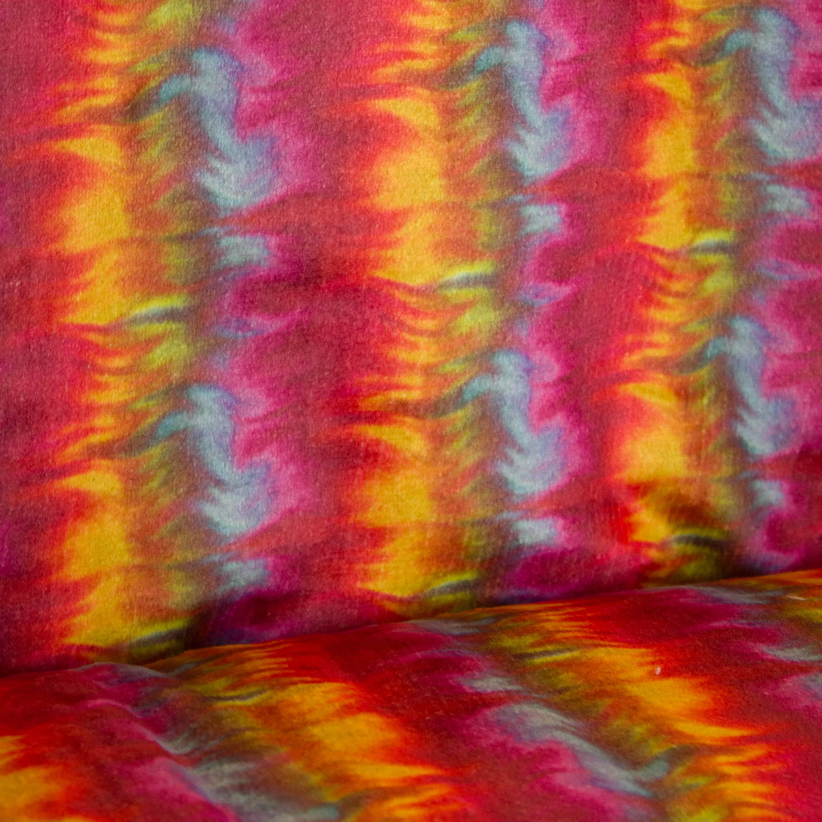 Polyester fur regenboog