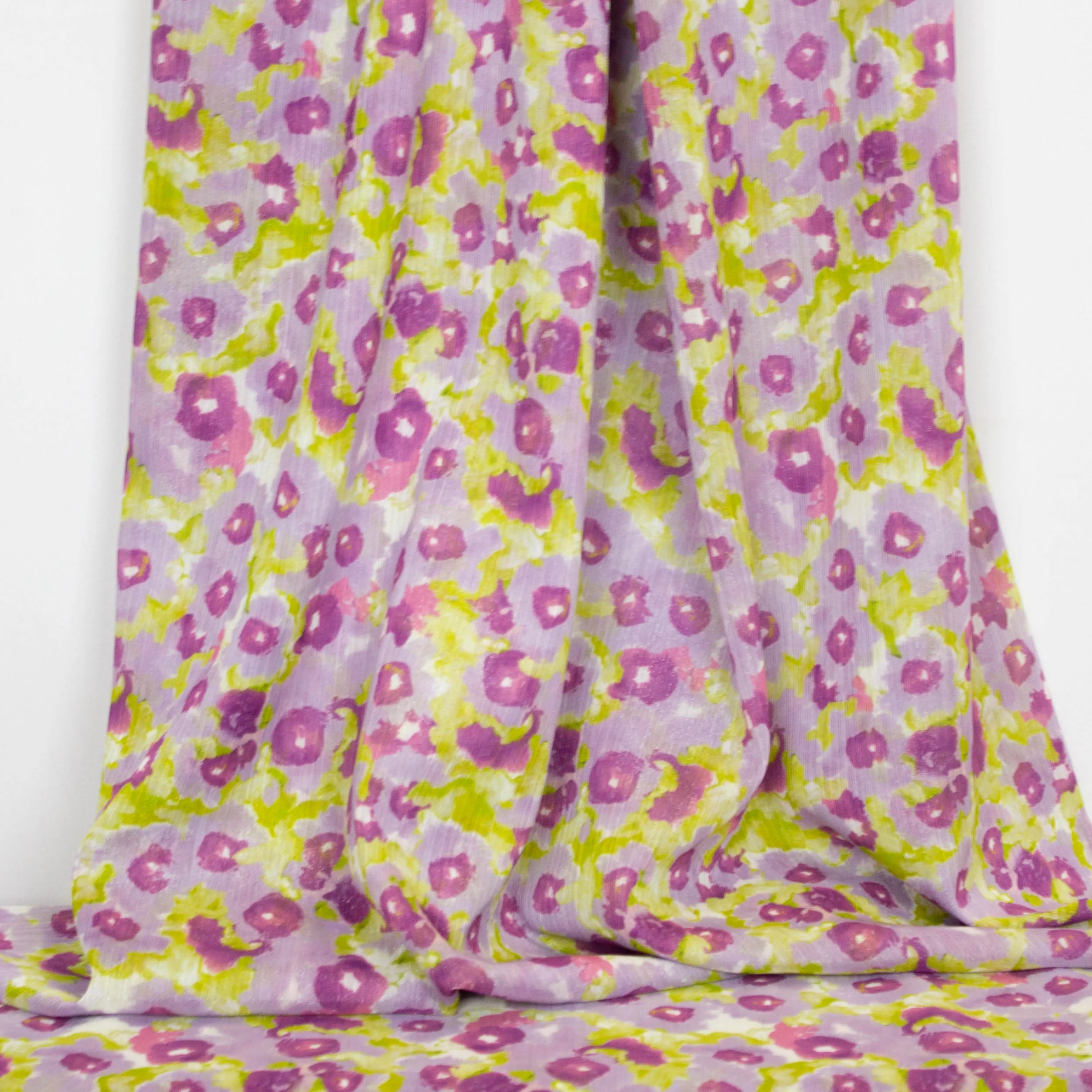 Polyester voile paars met bloemen en zilverdraad - Knipmode