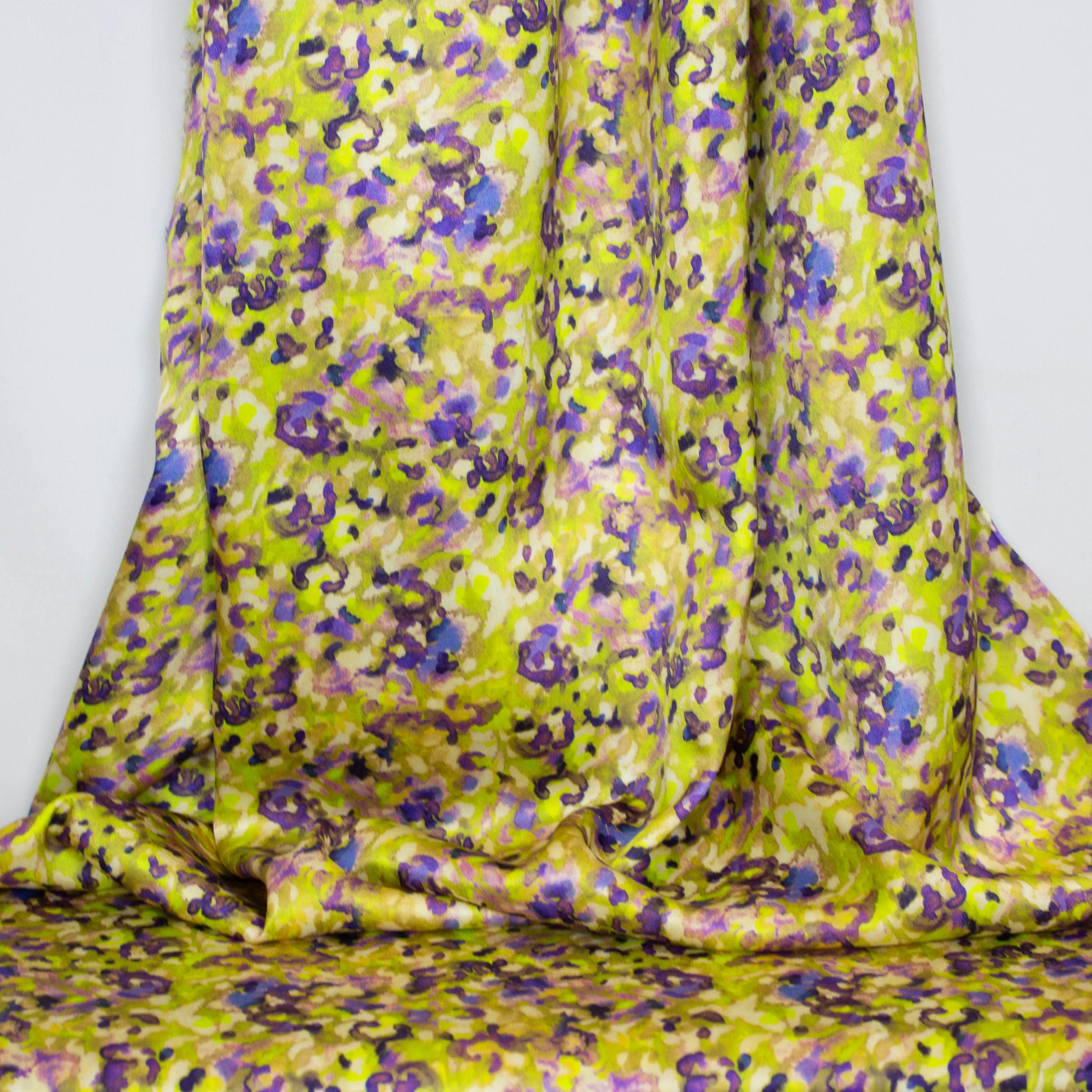 Viscose groen en paarse print