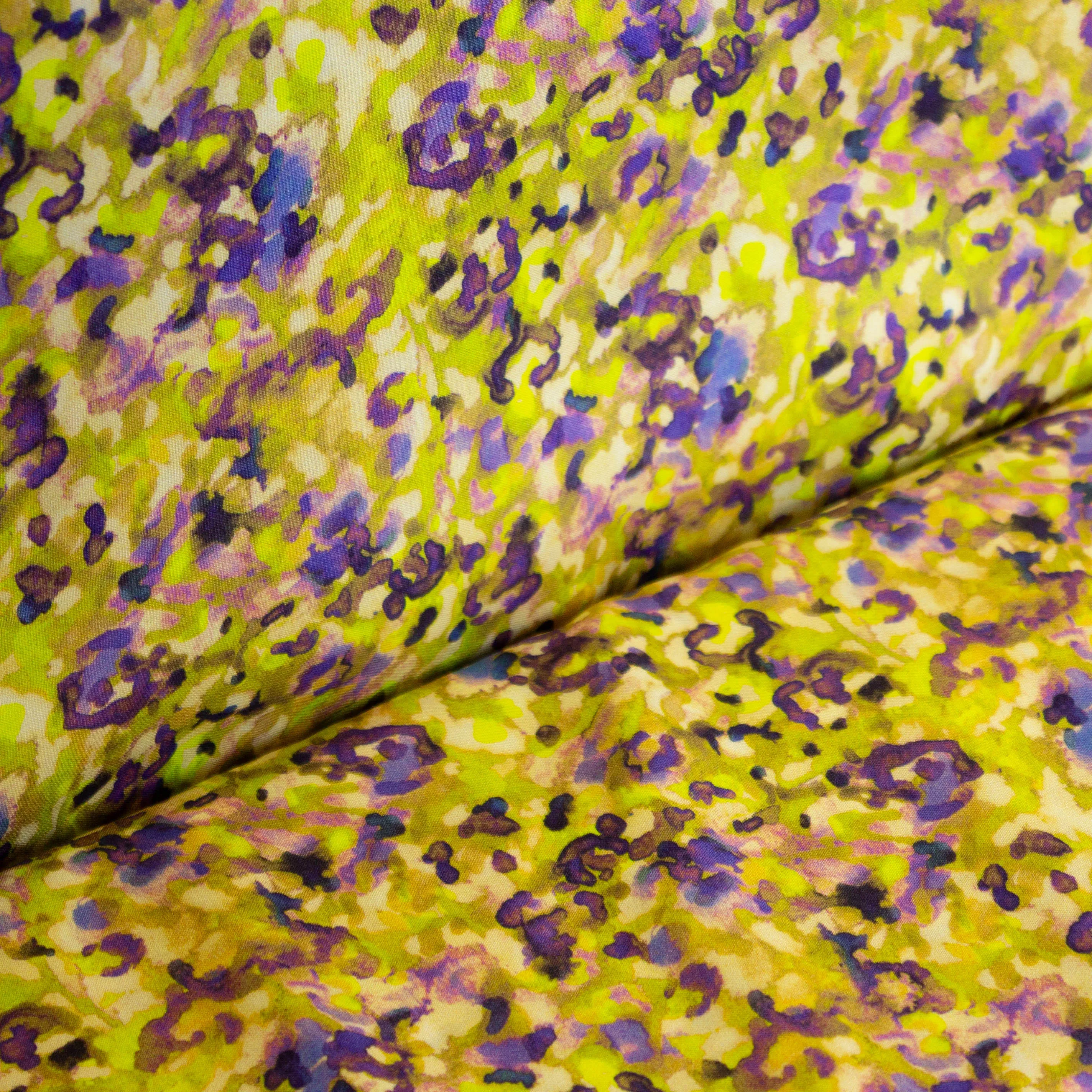 Viscose groen en paarse print