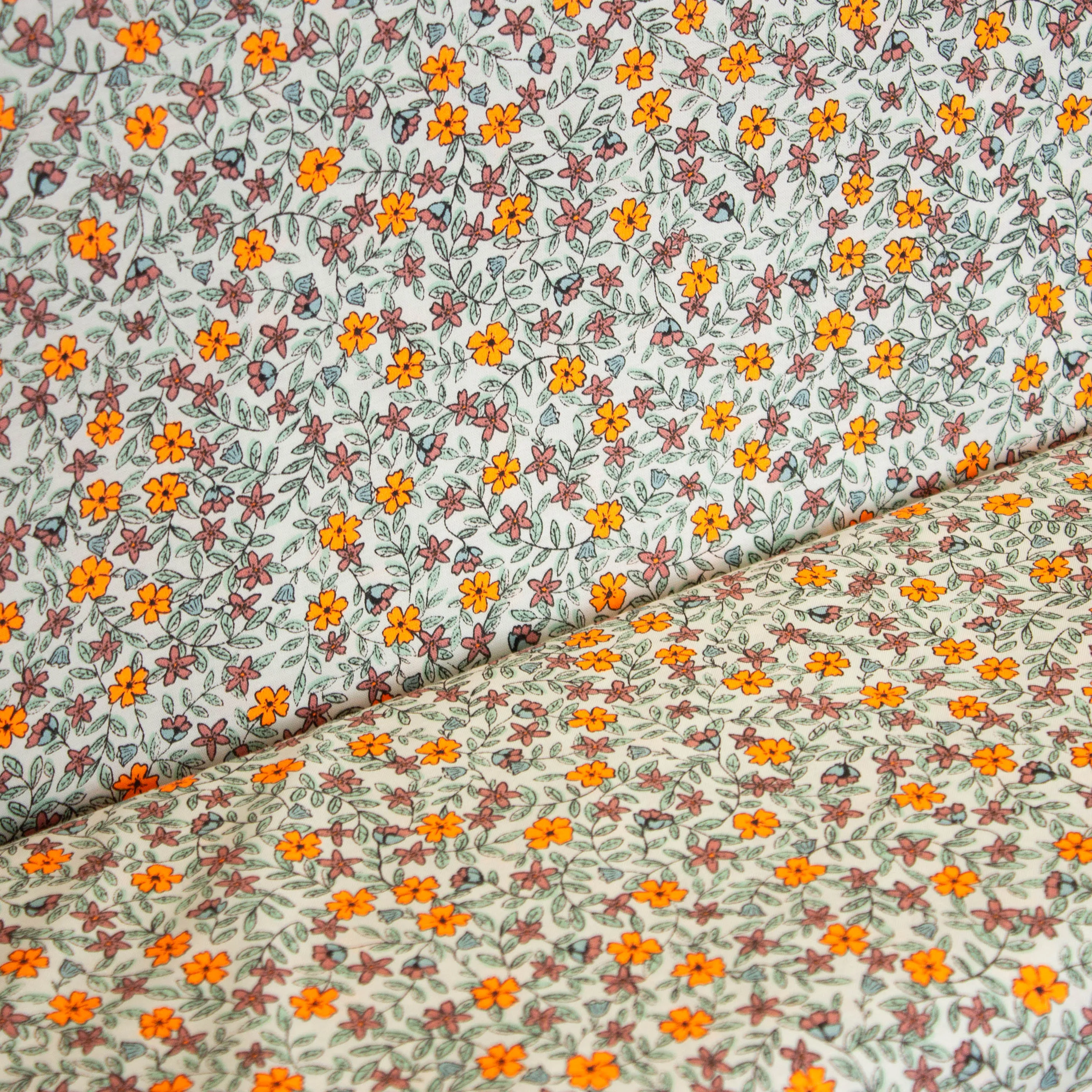 Katoen met bloemen - Burda