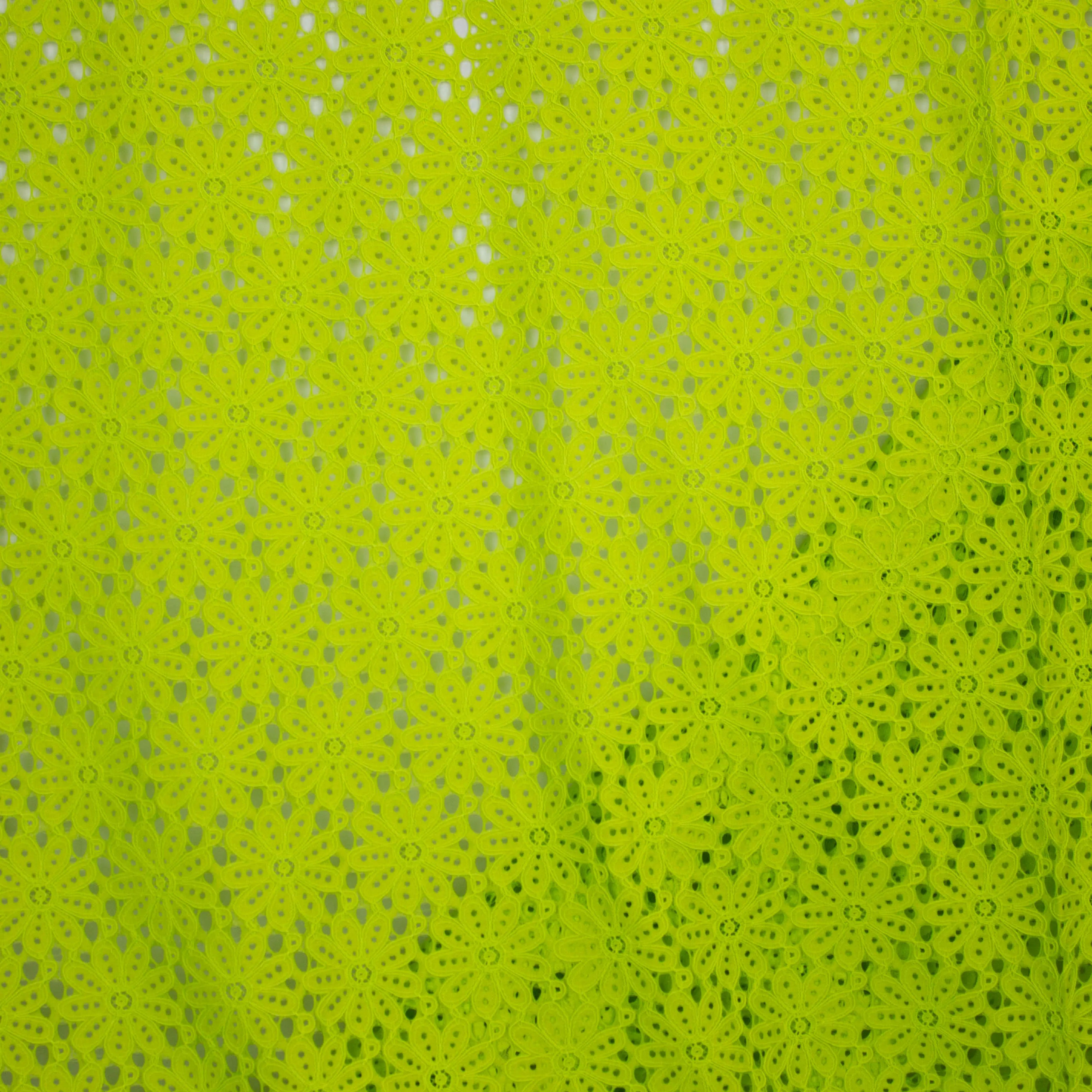 Kant groen met bloemen