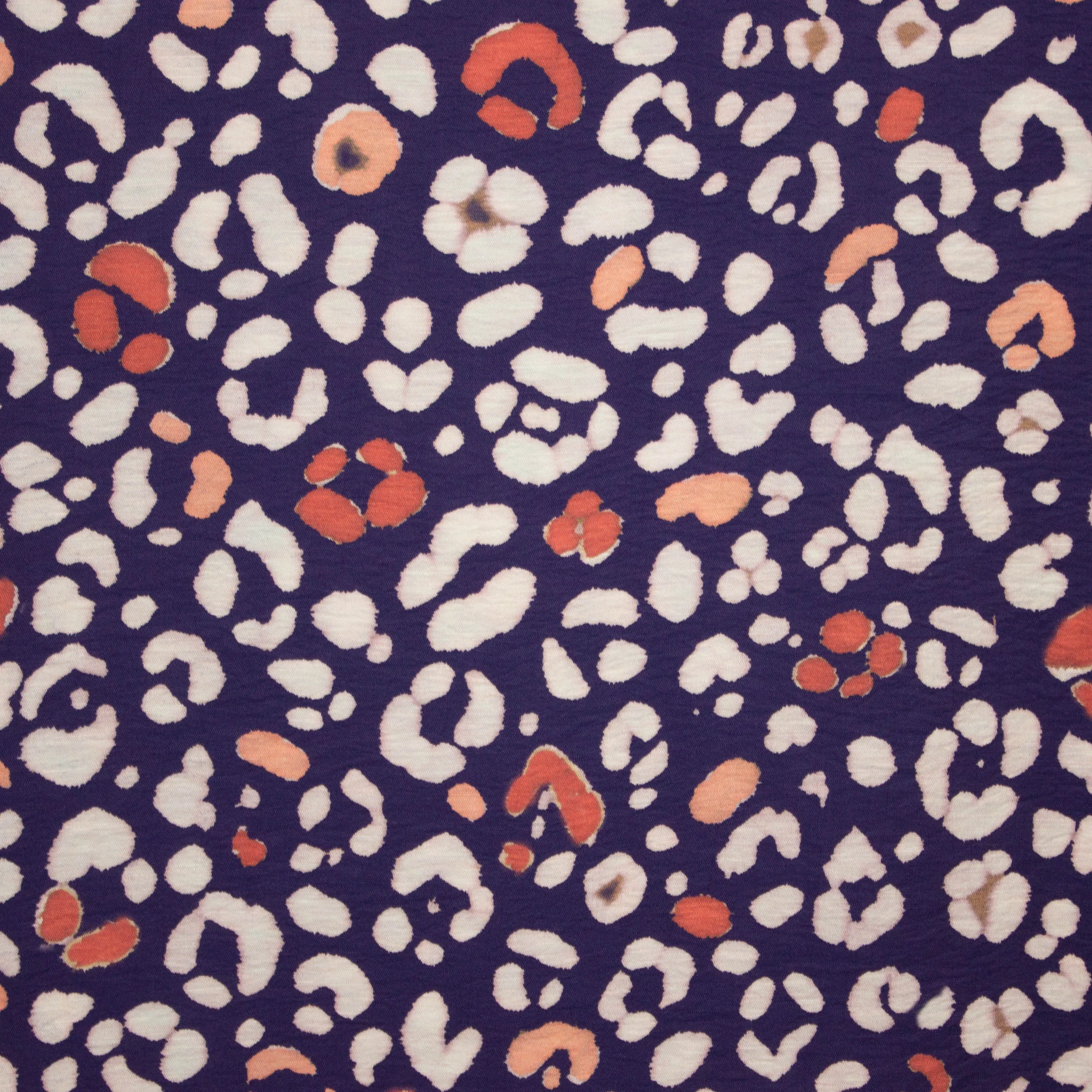 Viscose linnenlook paars met luipaard print