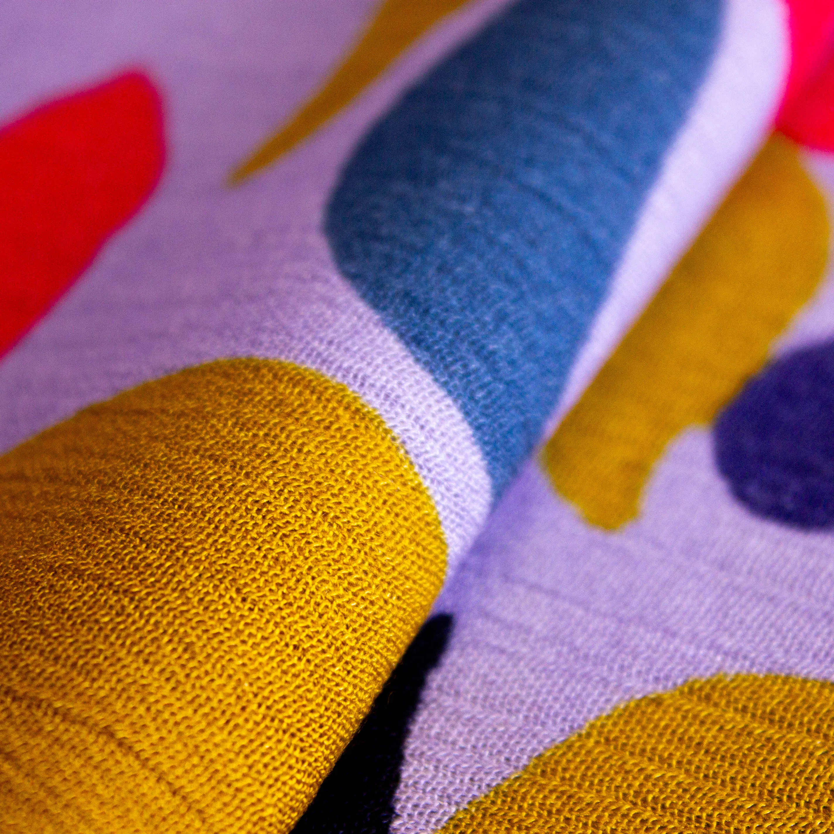 Viscose paars met bloemen