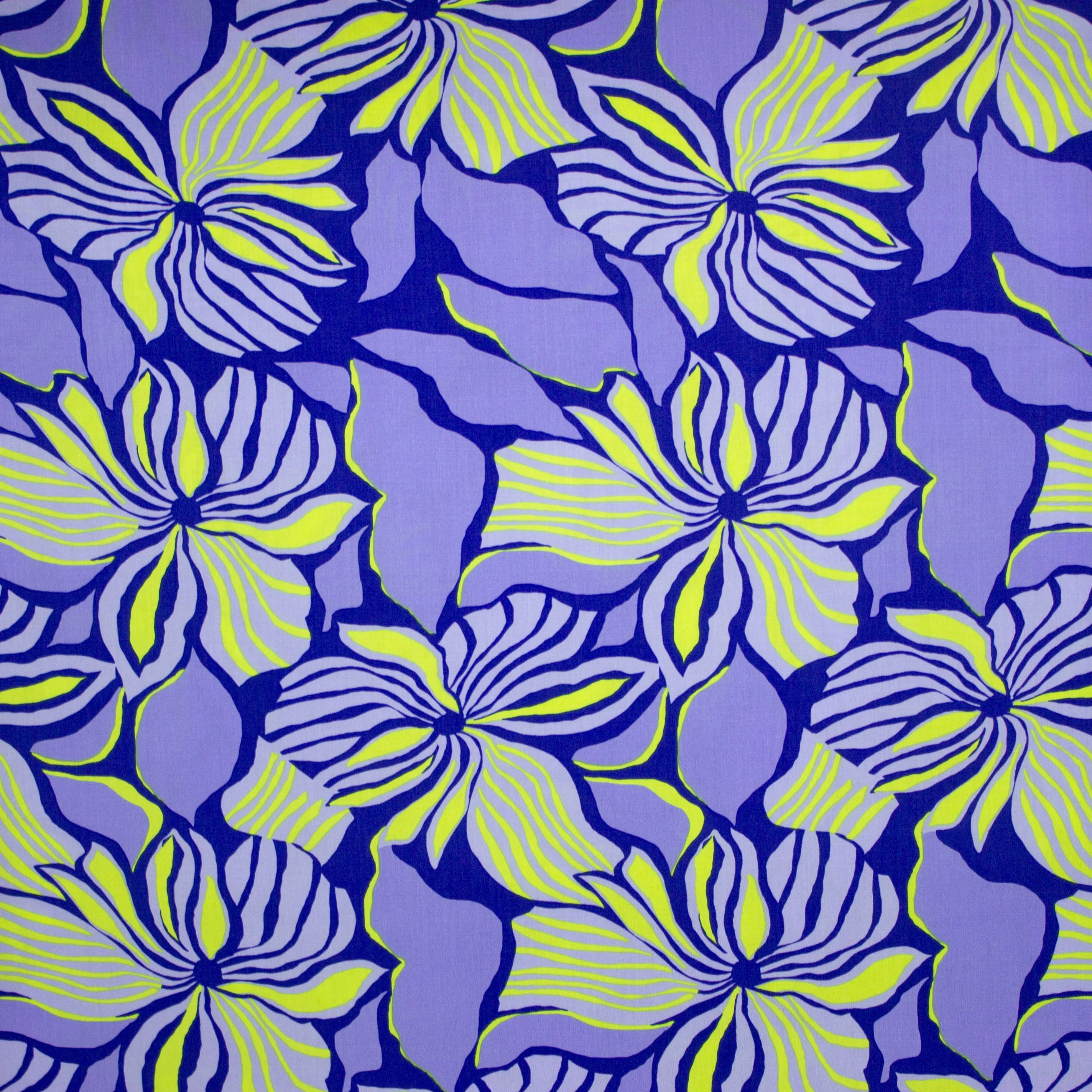 Lenzing EcoVero blauw met bloemenpatroon - Nerida Hansen