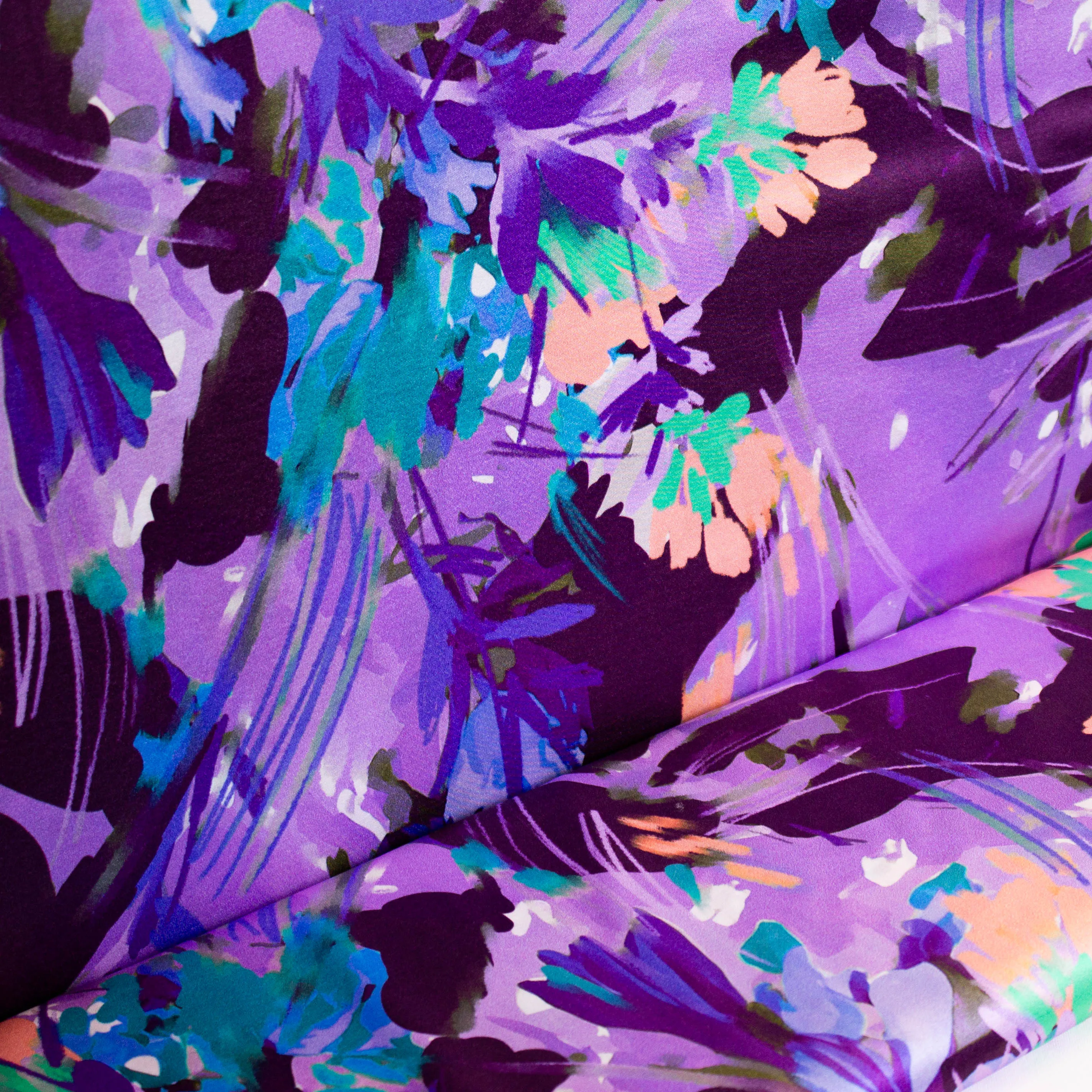 Viscose paars met abstract motief - Marylène Madou