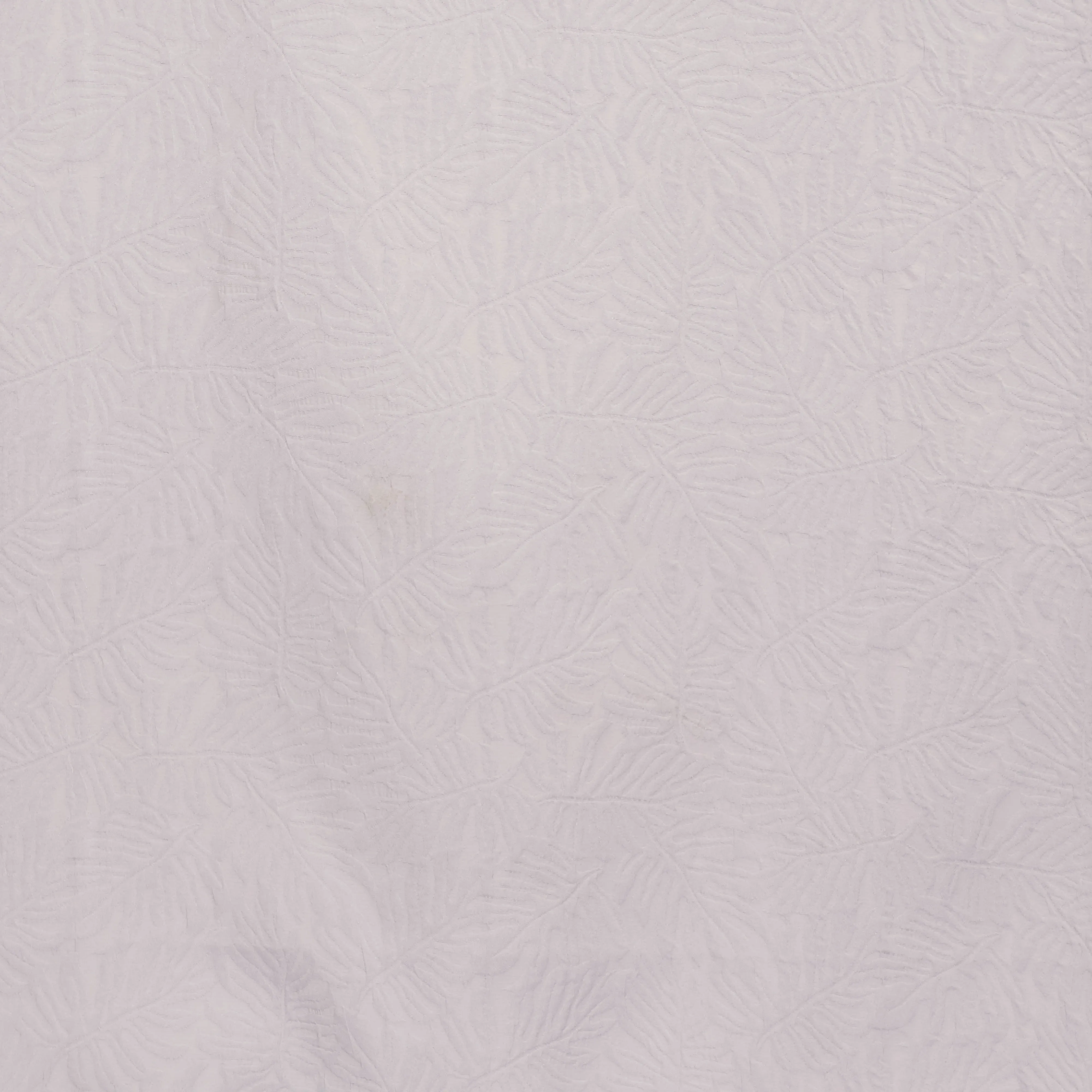 Jacquard licht lila met blaadjespatroon
