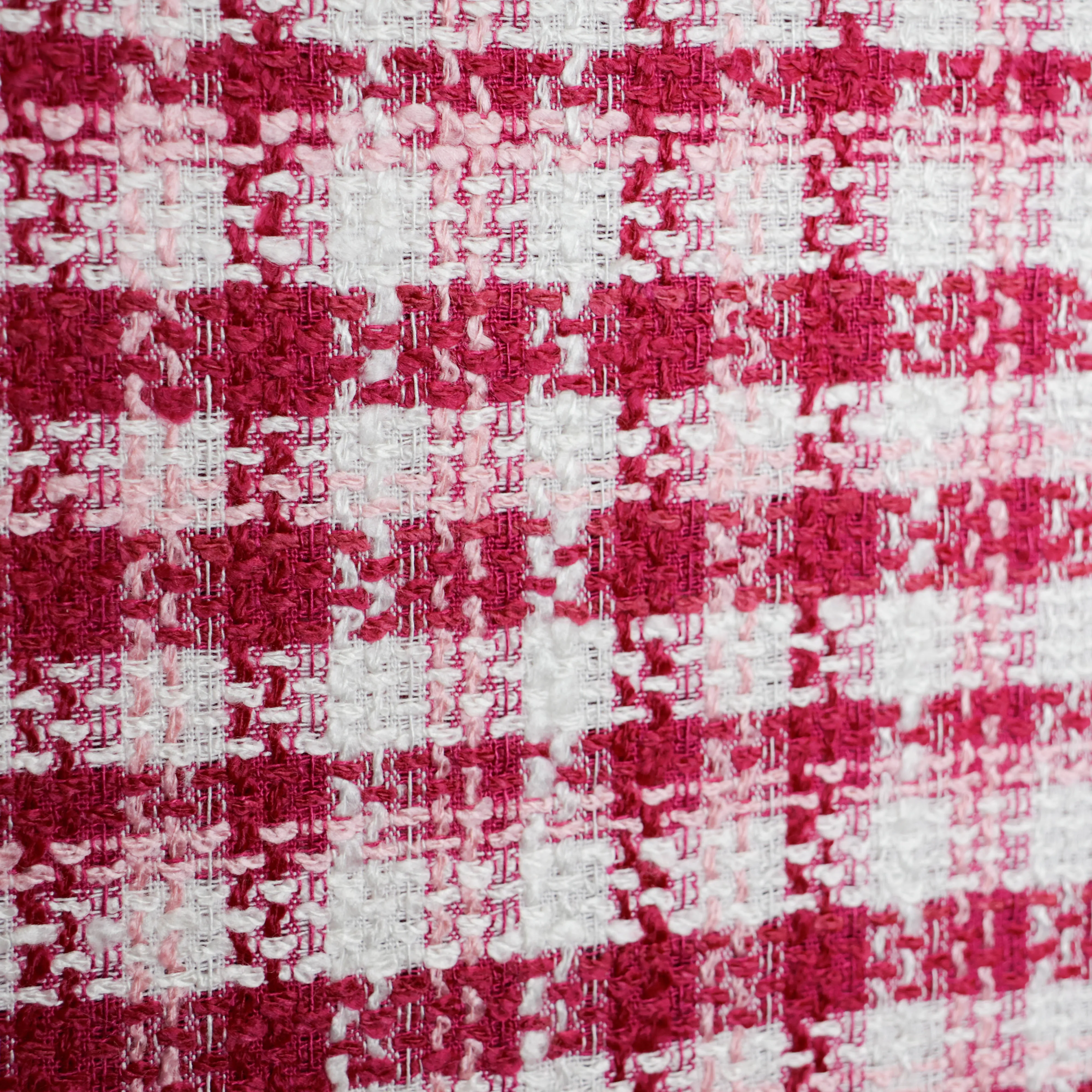 Chanelstof roze vierkantjes