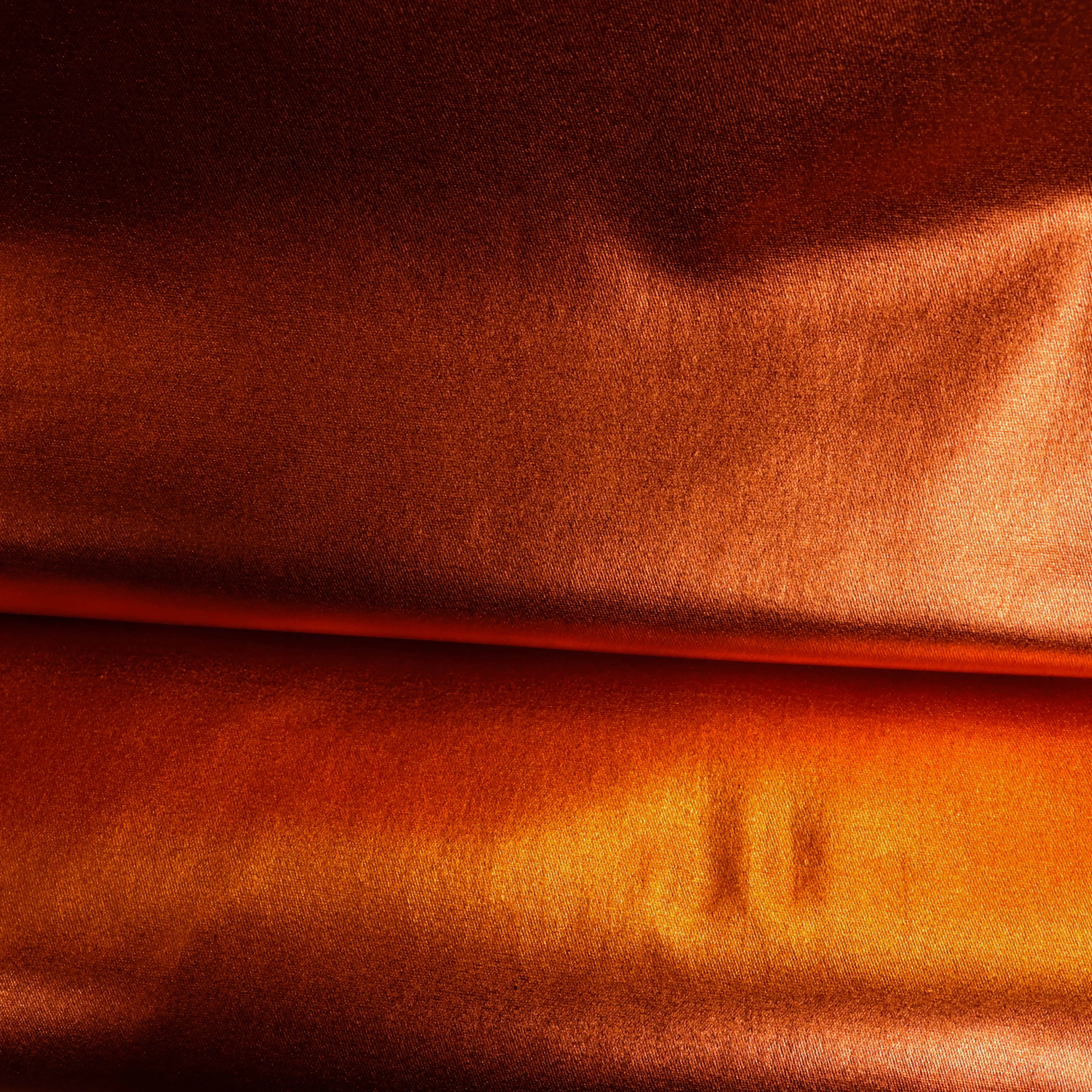 Rekbare polyester metalic rood