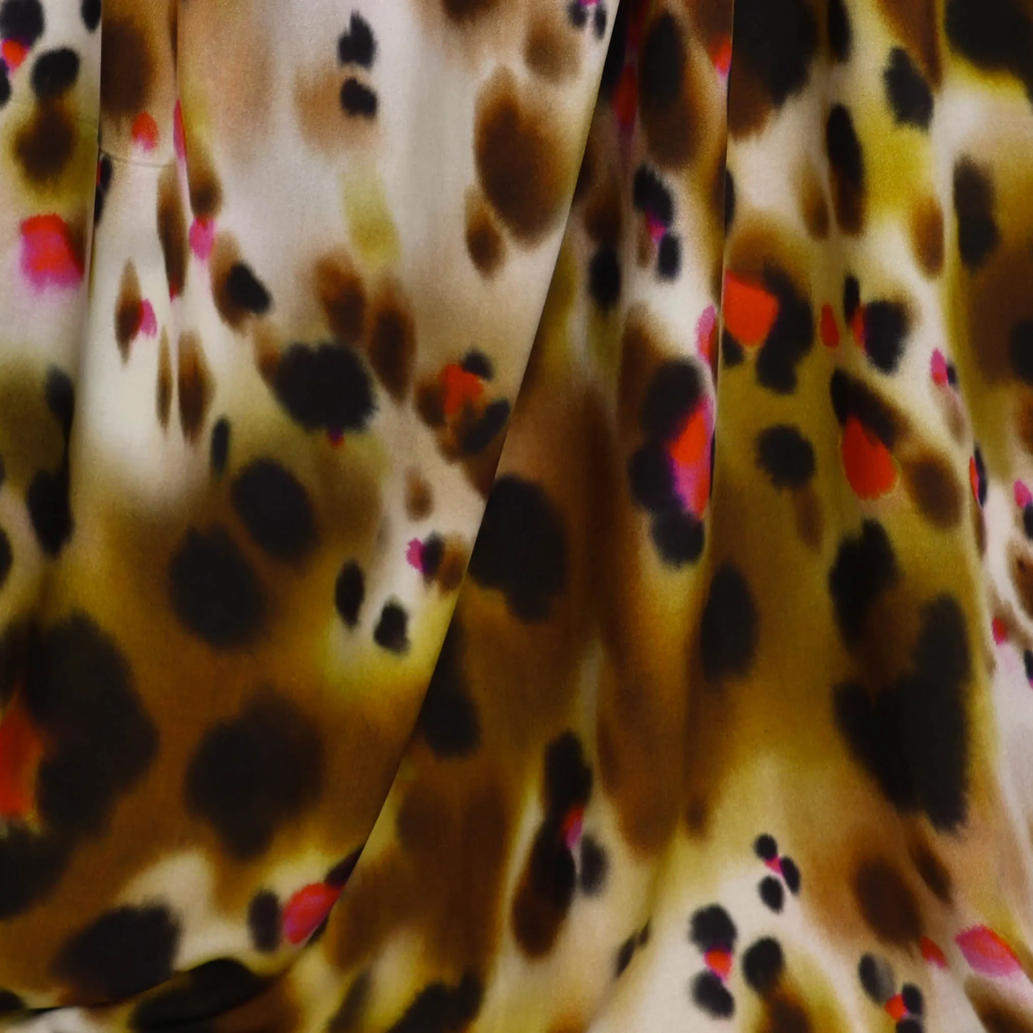 Viscose met dierenprint in bruintinten - A la Ville