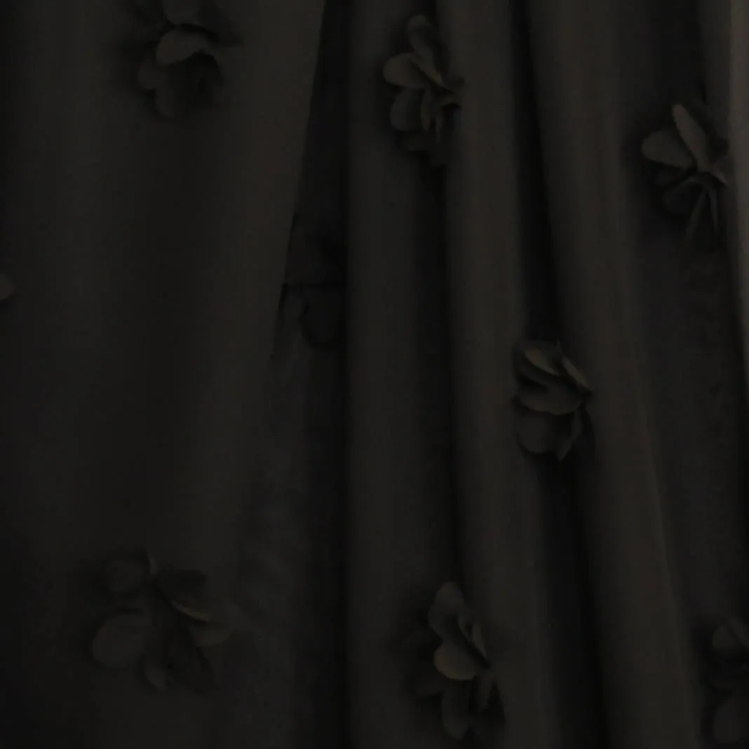 Voile zwart met bloemen