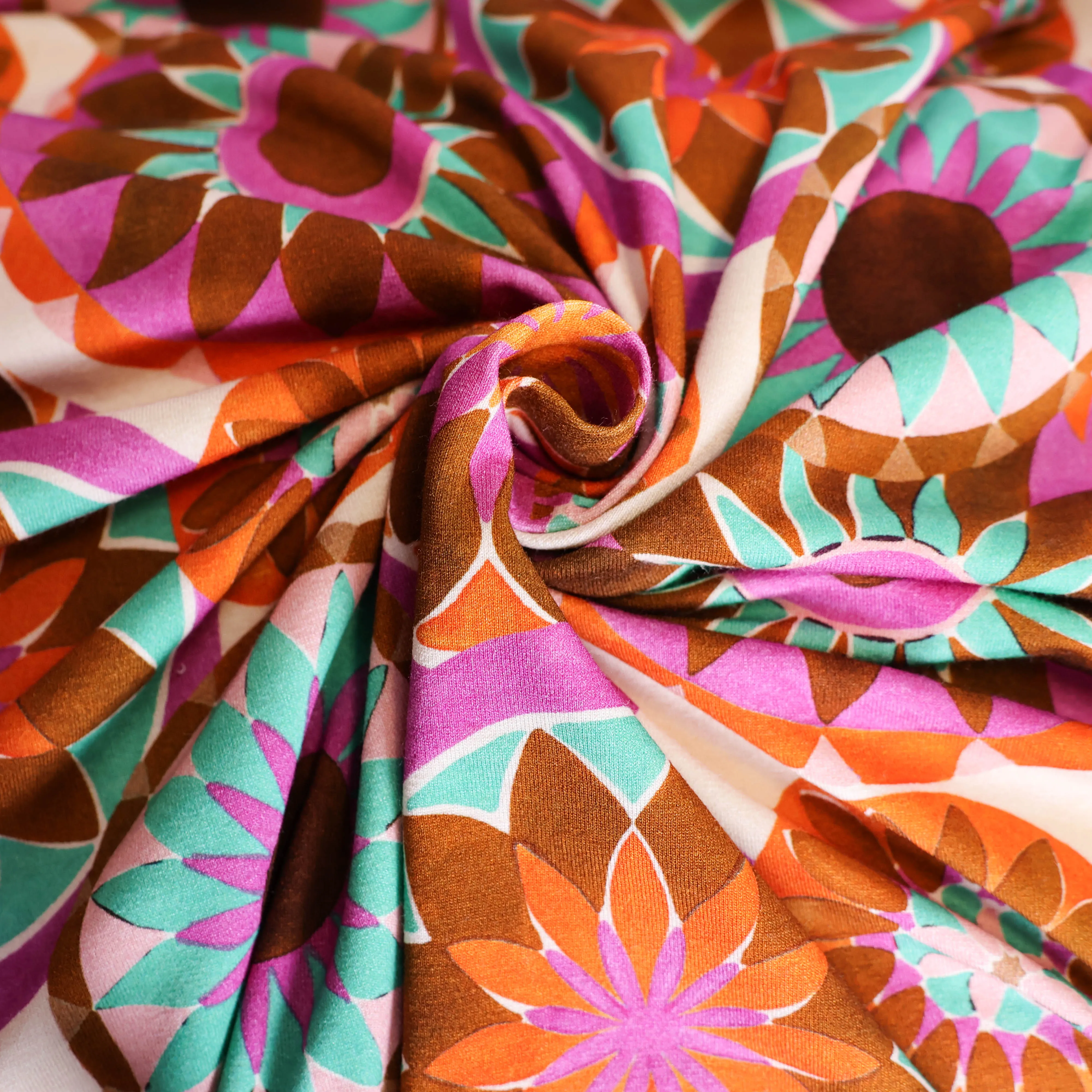 Viscose tricot kleurenpatroon