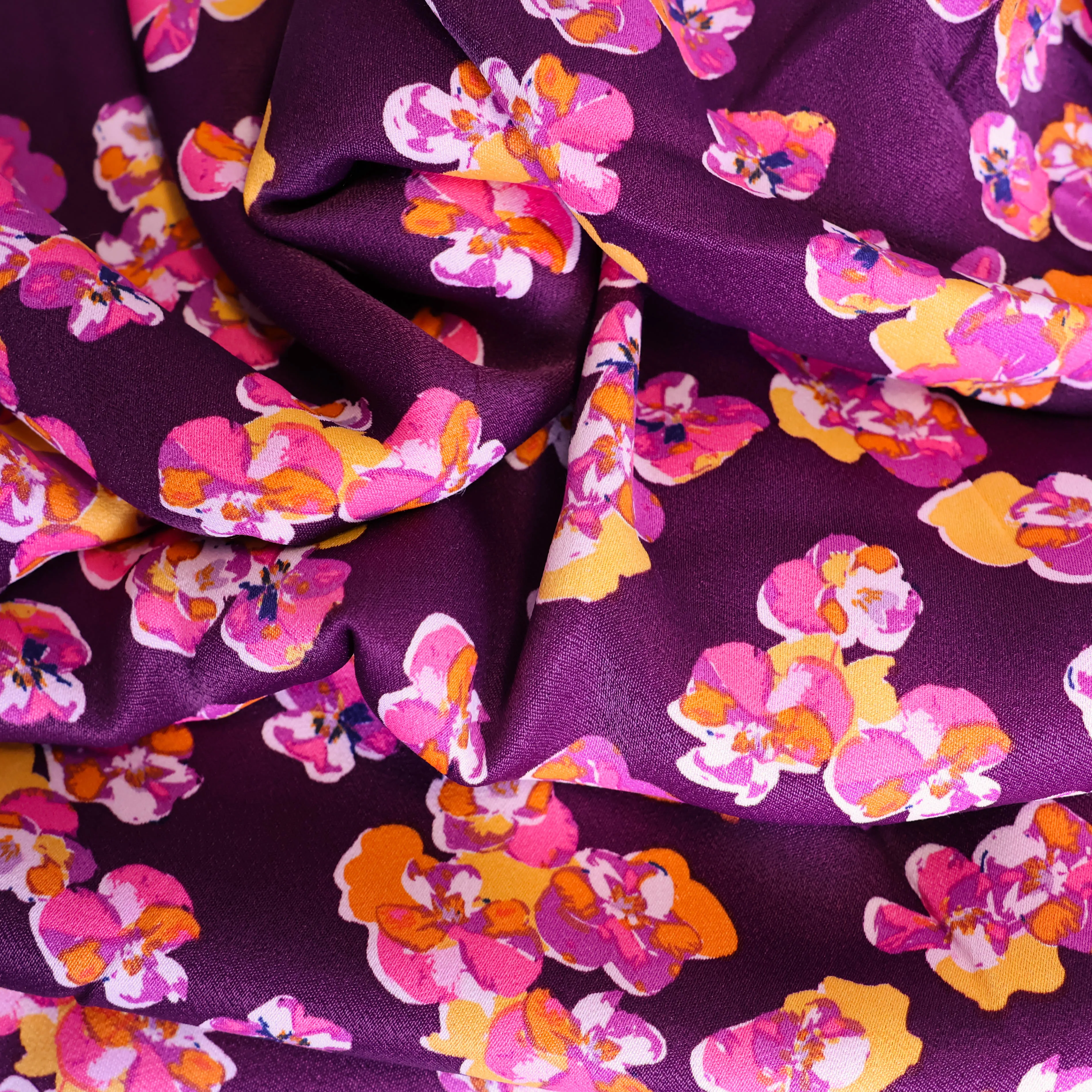 Viscose paars met bloemen
