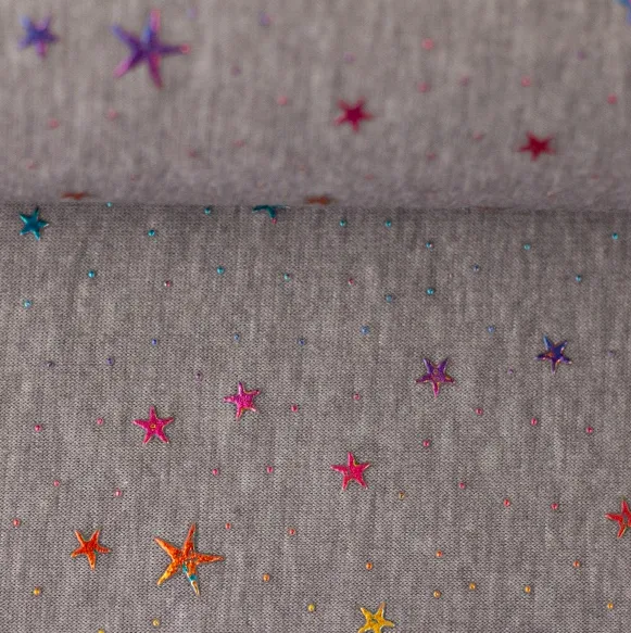 Sweater grijs met gekleurde sterren