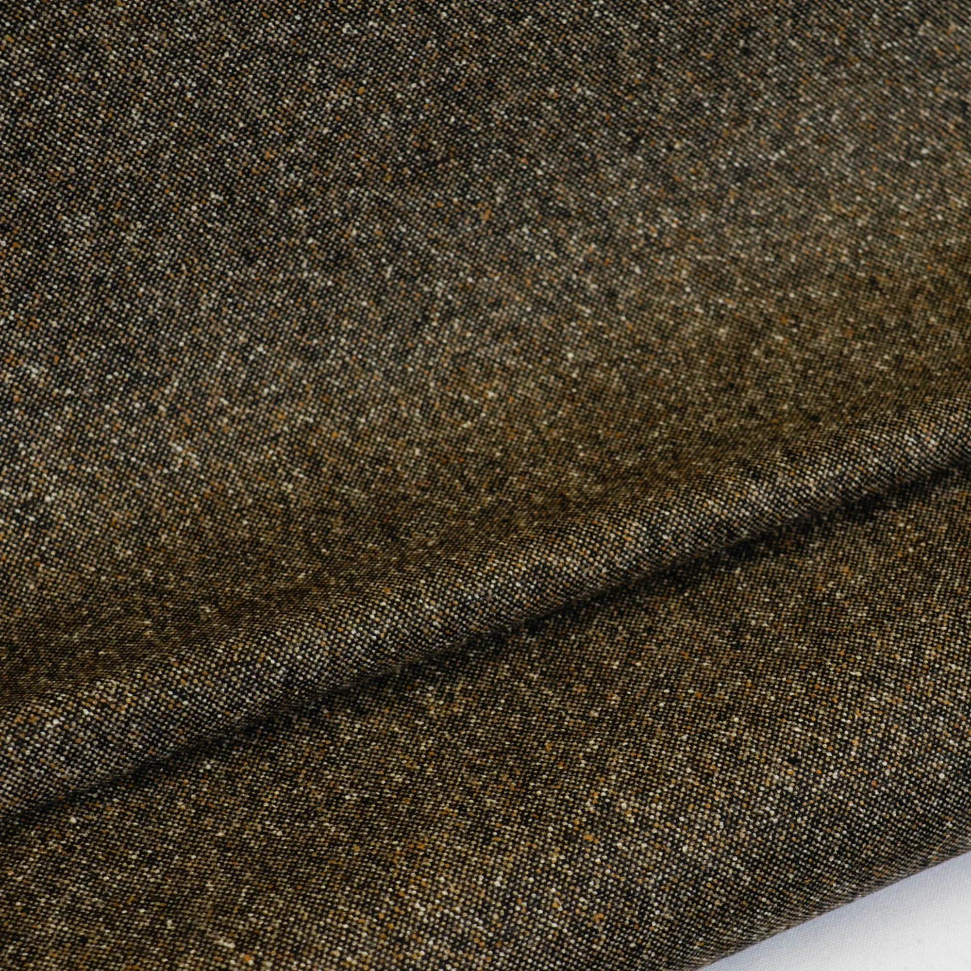 Tweed bruin
