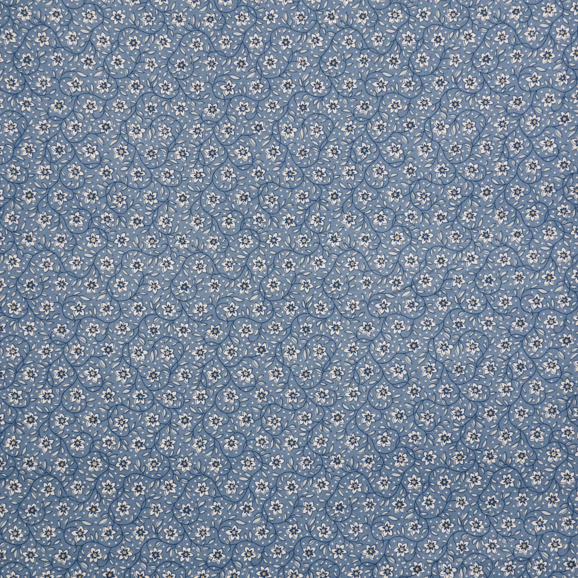 Katoen blauw met wit bloemenpatroon