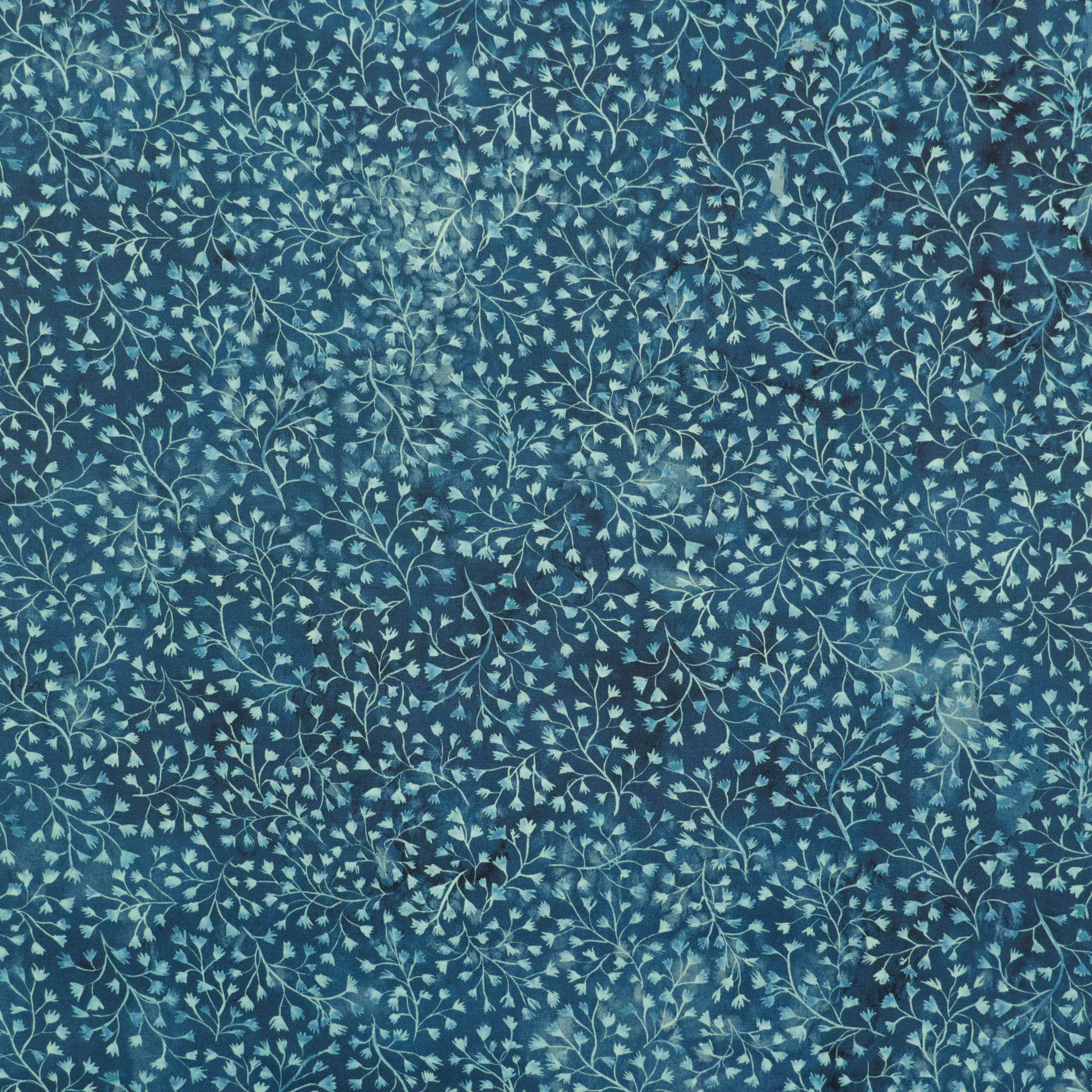 Katoen blauw met bloemenpatroon