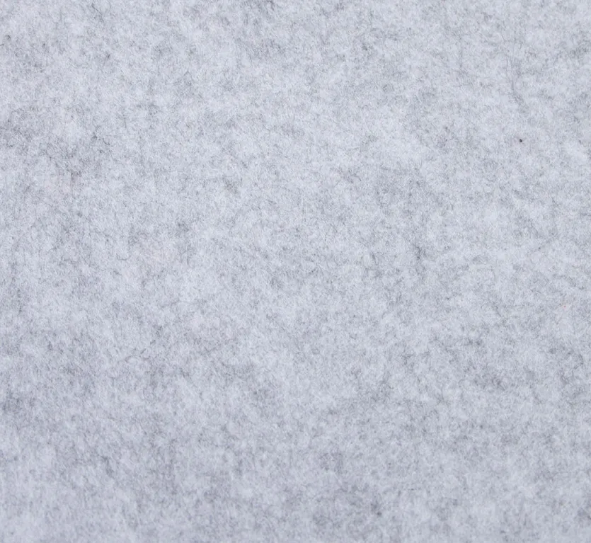 Vilt lichtgrijs