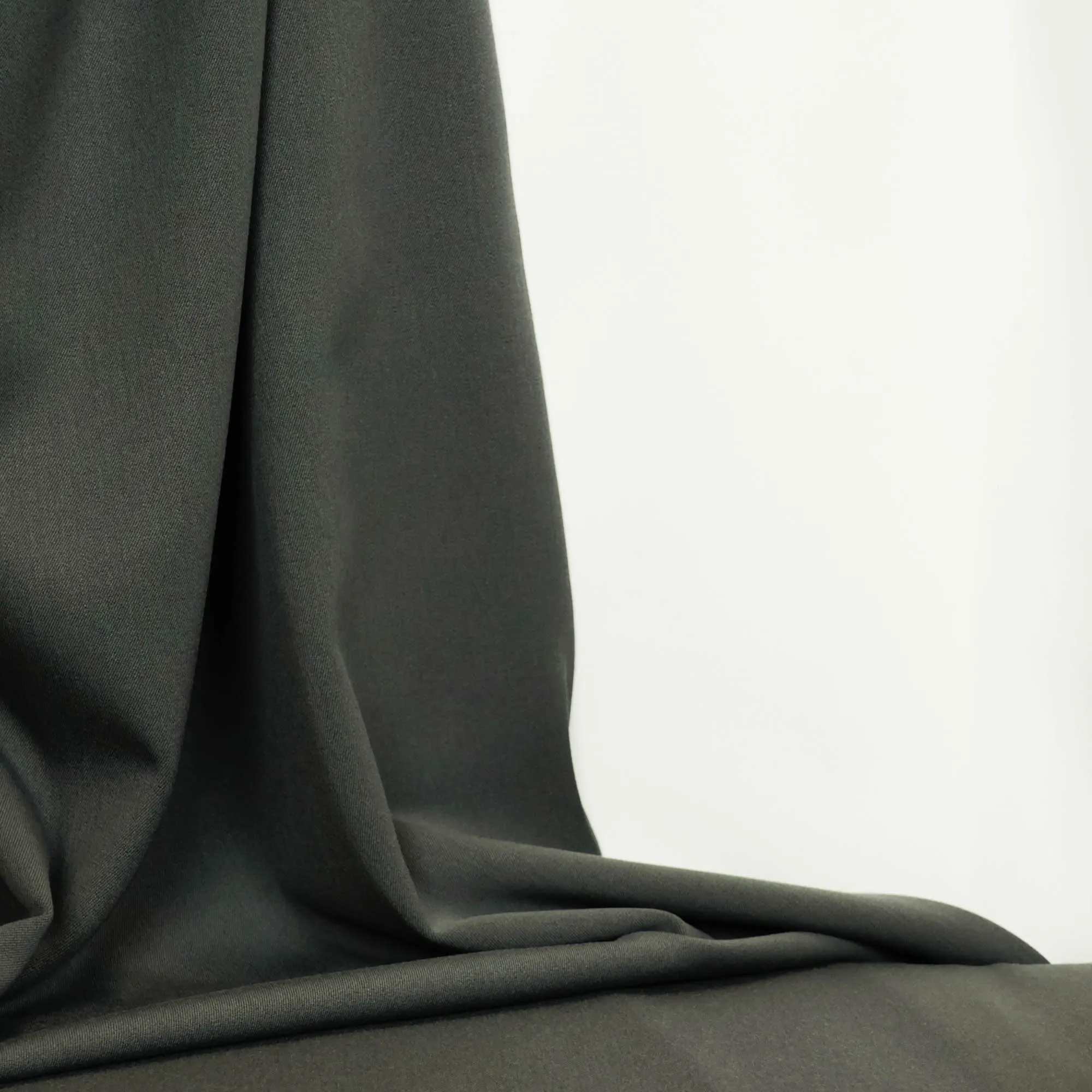 Stretch polyester grijs