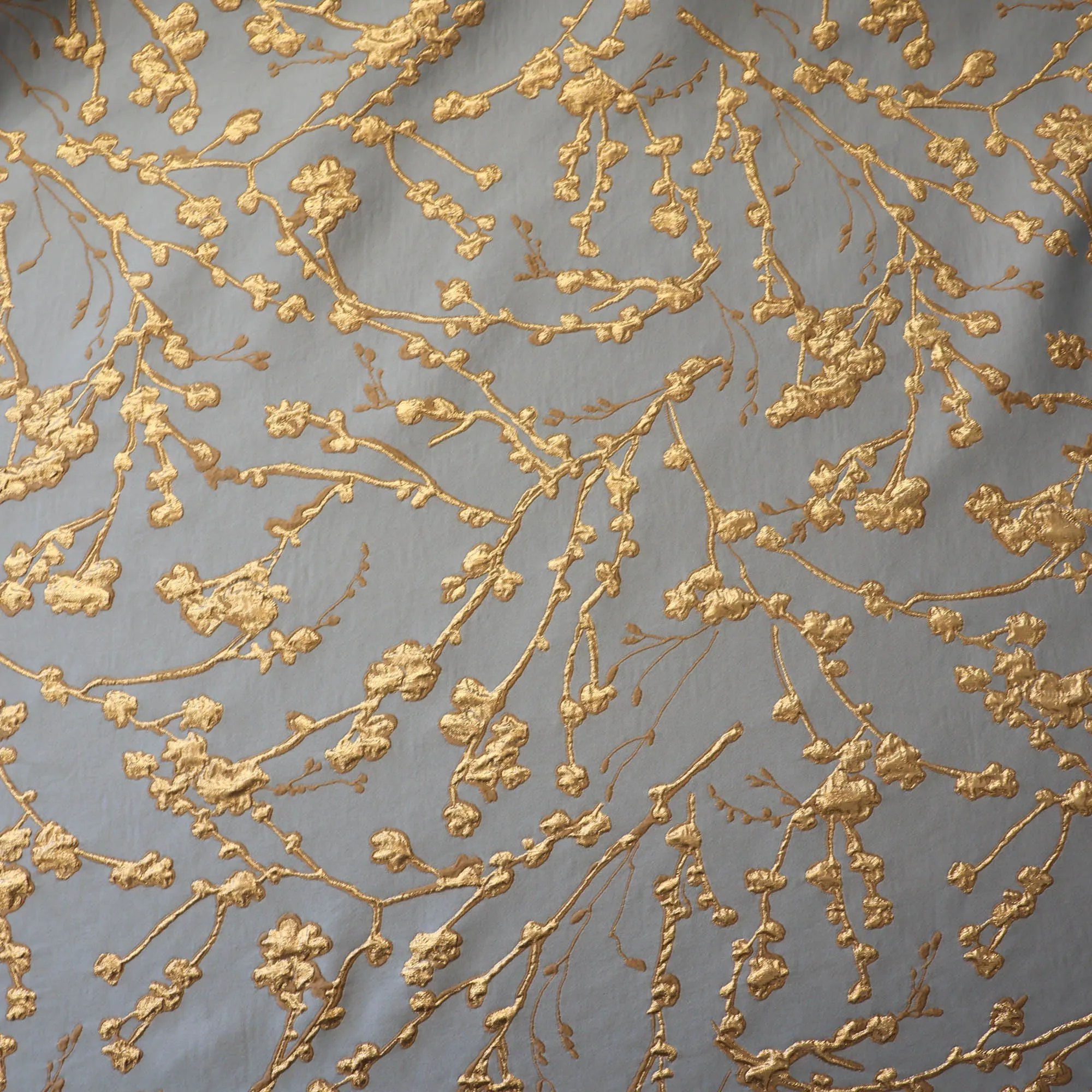 Jacquard lichtblauw met gouden patroon - Lorré