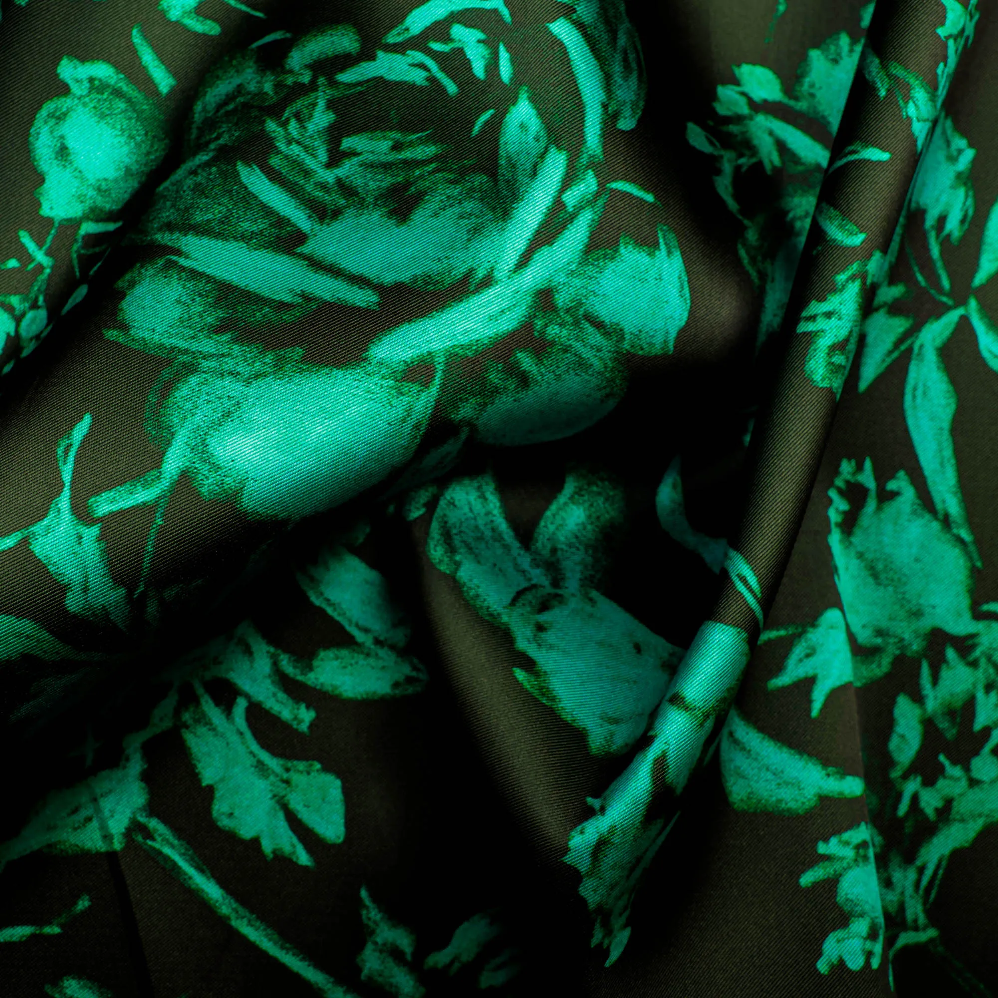 Zware polyester met groen bloemen patroon - Lorré