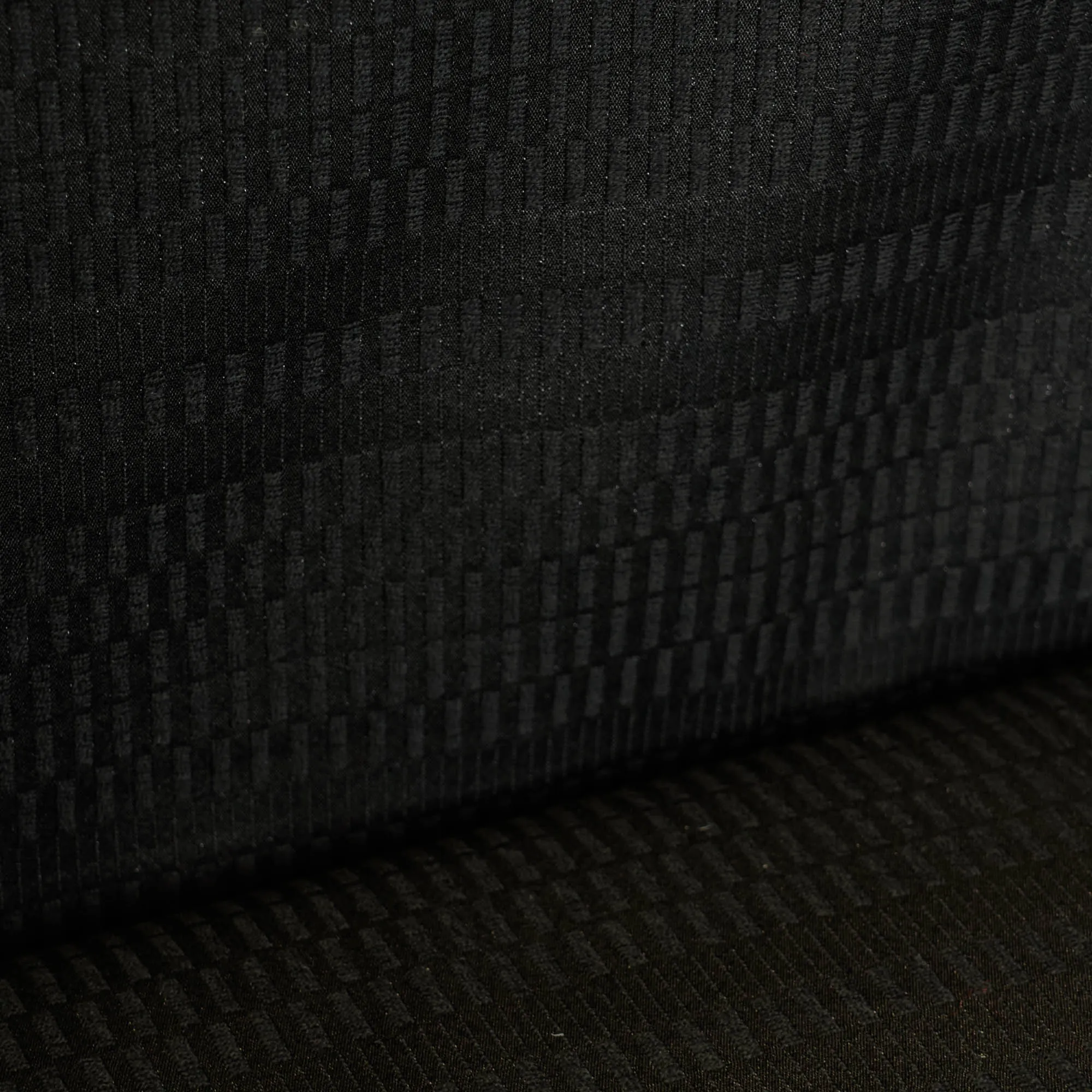 Jacquard zwart met lichte glinsterling  - Lorré