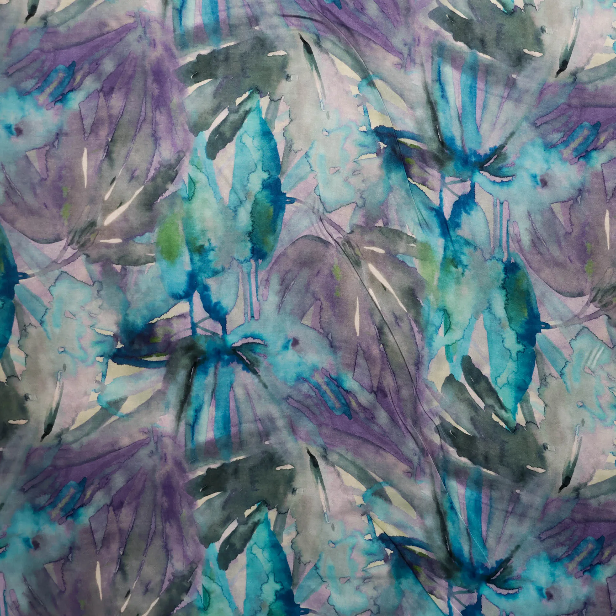 Viscose zijde blauw/paars met bladeren