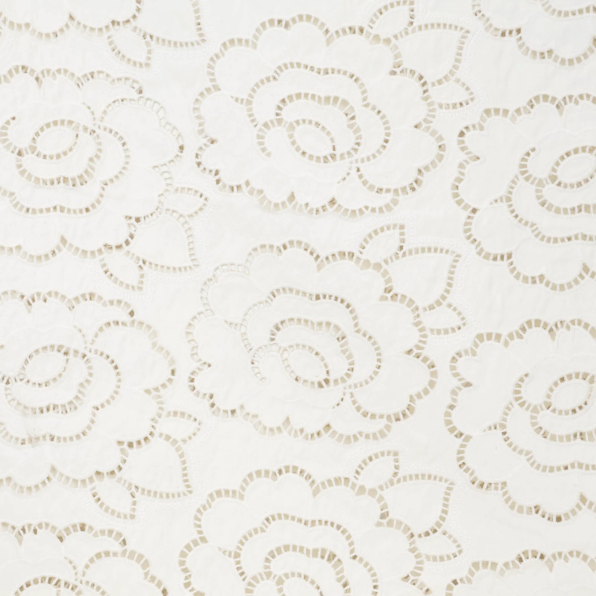 Broderie denim wit met bloemen