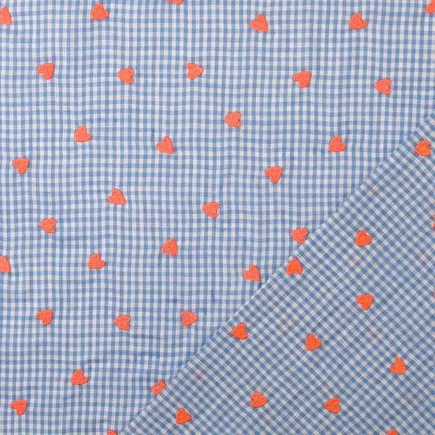 Katoen poplin stof geborduurd harten blauw