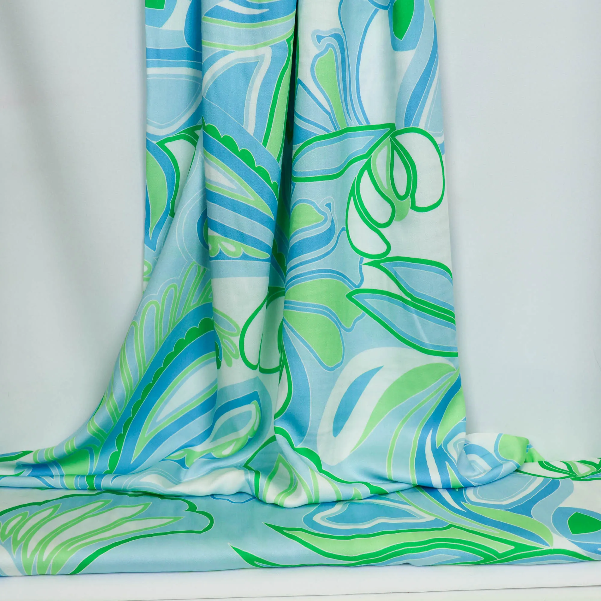 Viscose blauw groen abstracte print