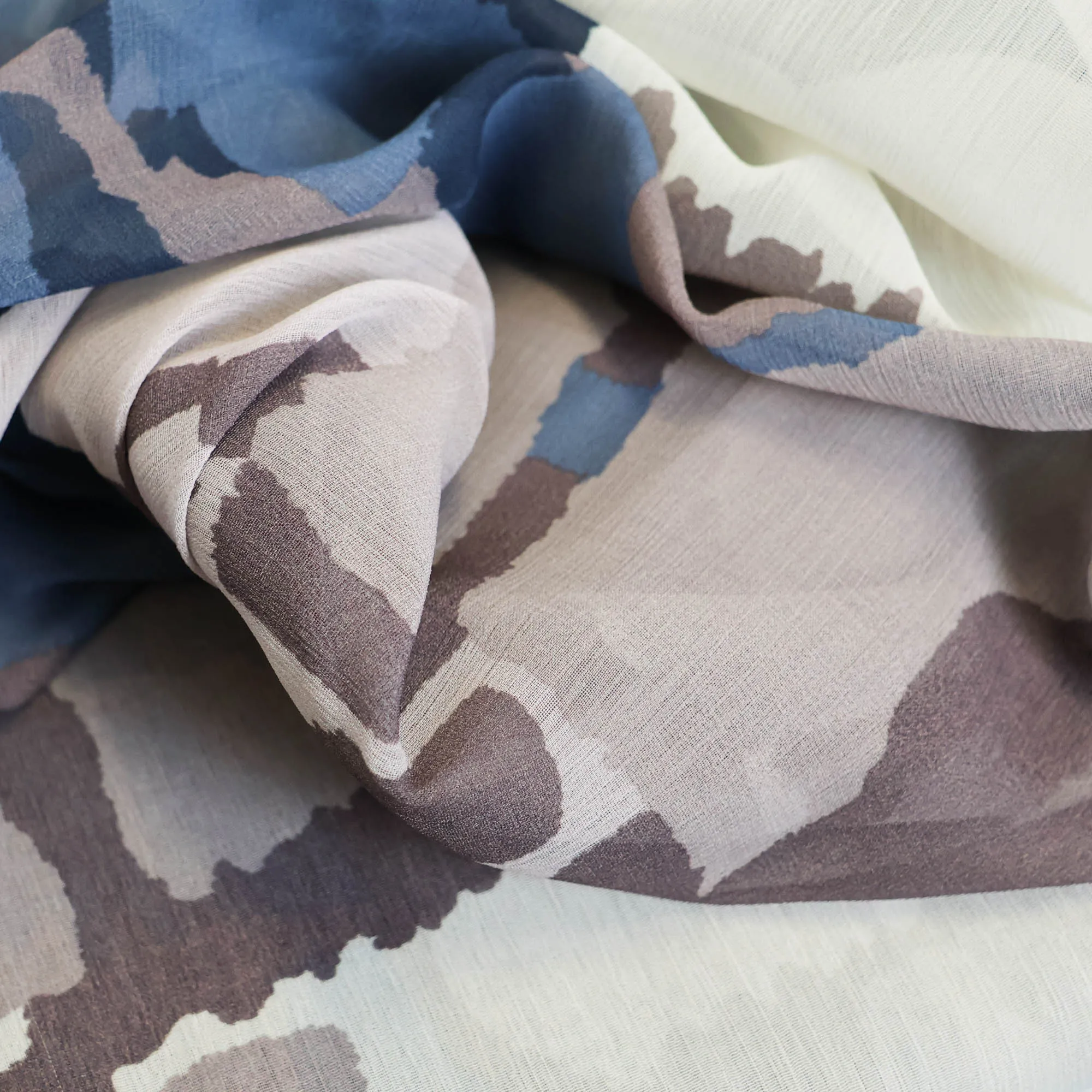 Voile met bruine print