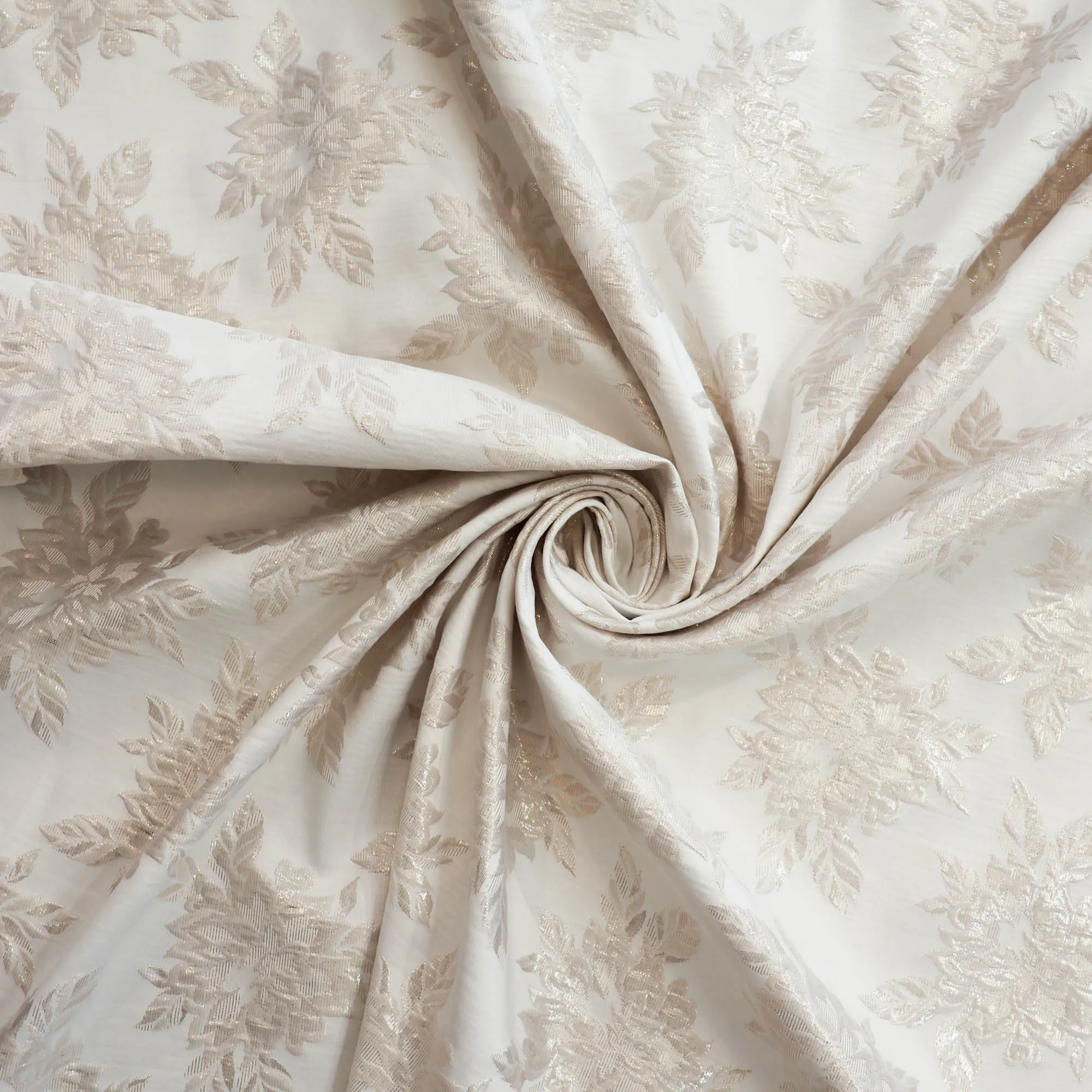 Jacquard ecru met glanzende bloemen