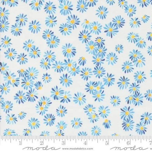 Katoen wit met blauwe bloemen