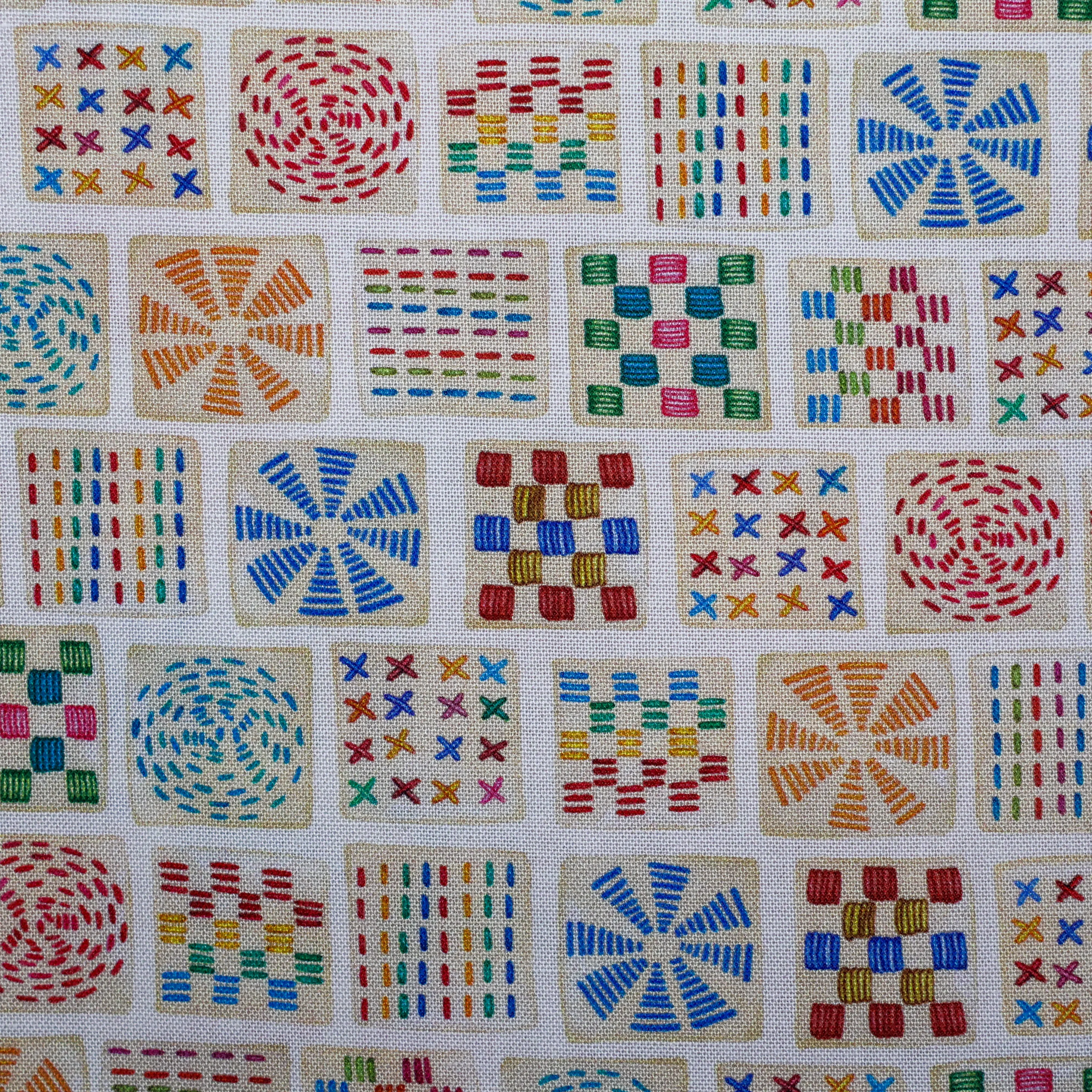 katoen-ecru-met-abstract-motief/18537