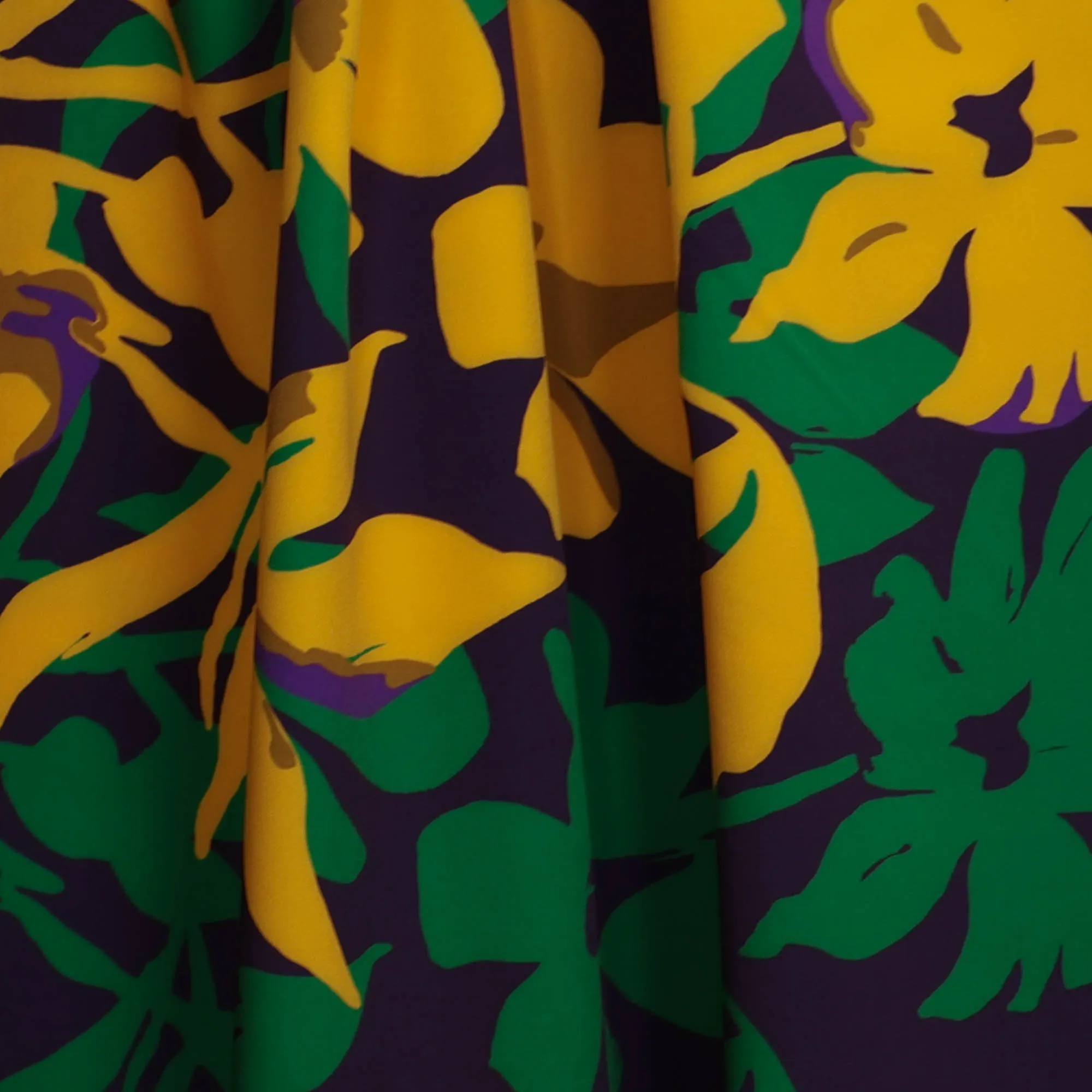 Stretch polyester paars met bloemen - A La Ville