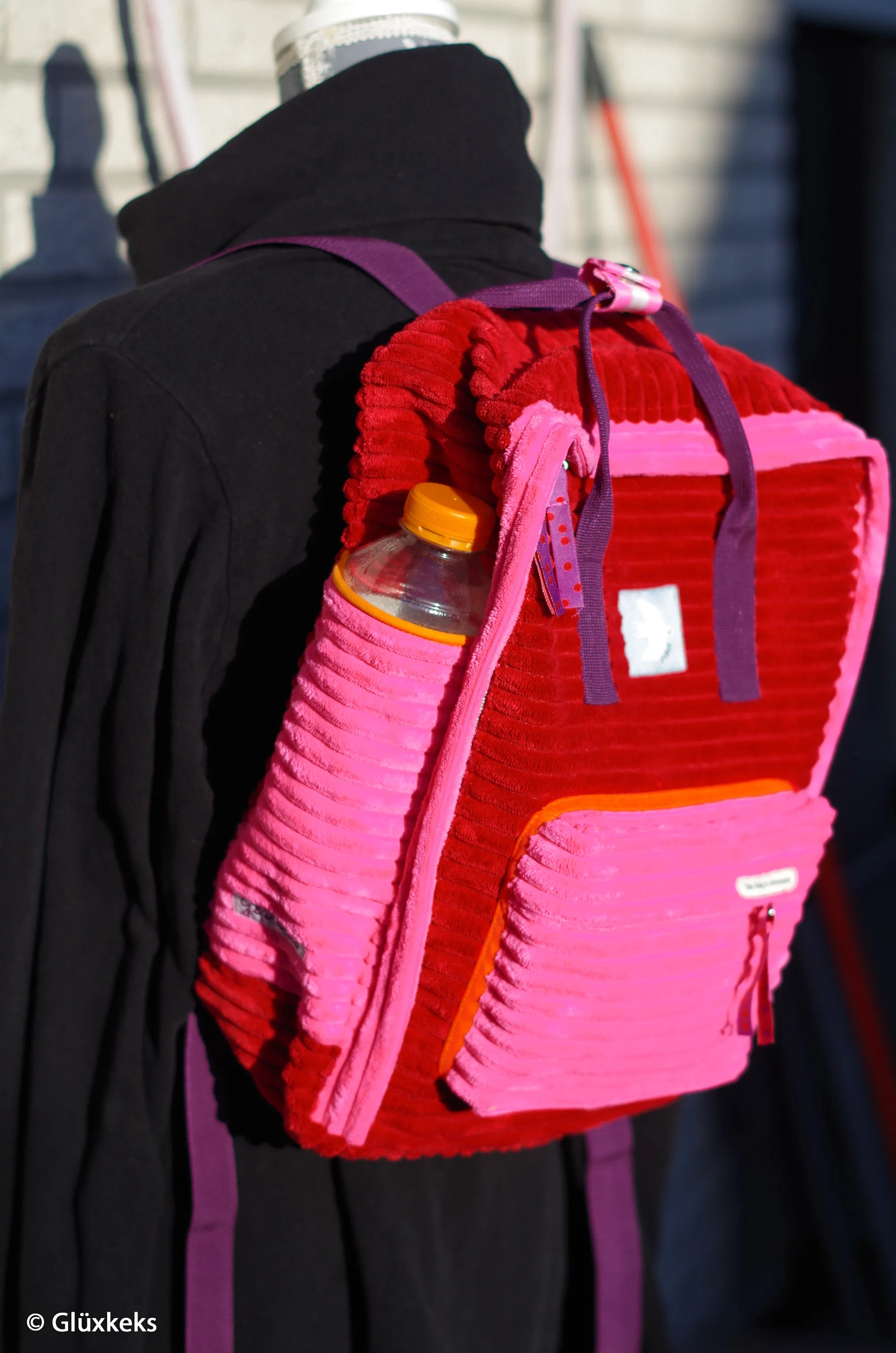 Harde ribfluweel rood