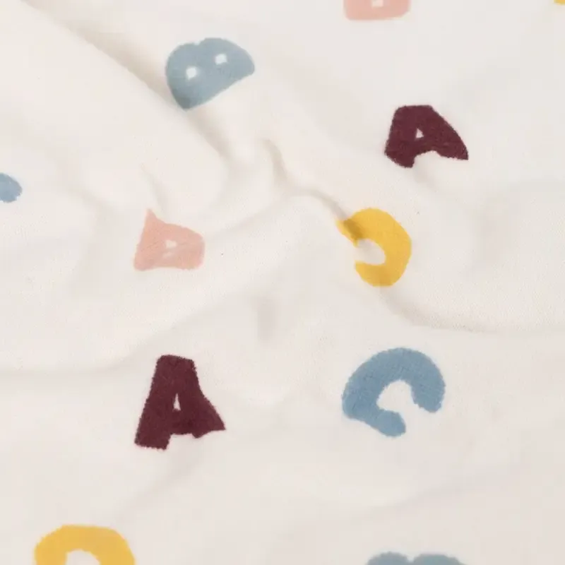 French terry ecru met letters - Qjutie