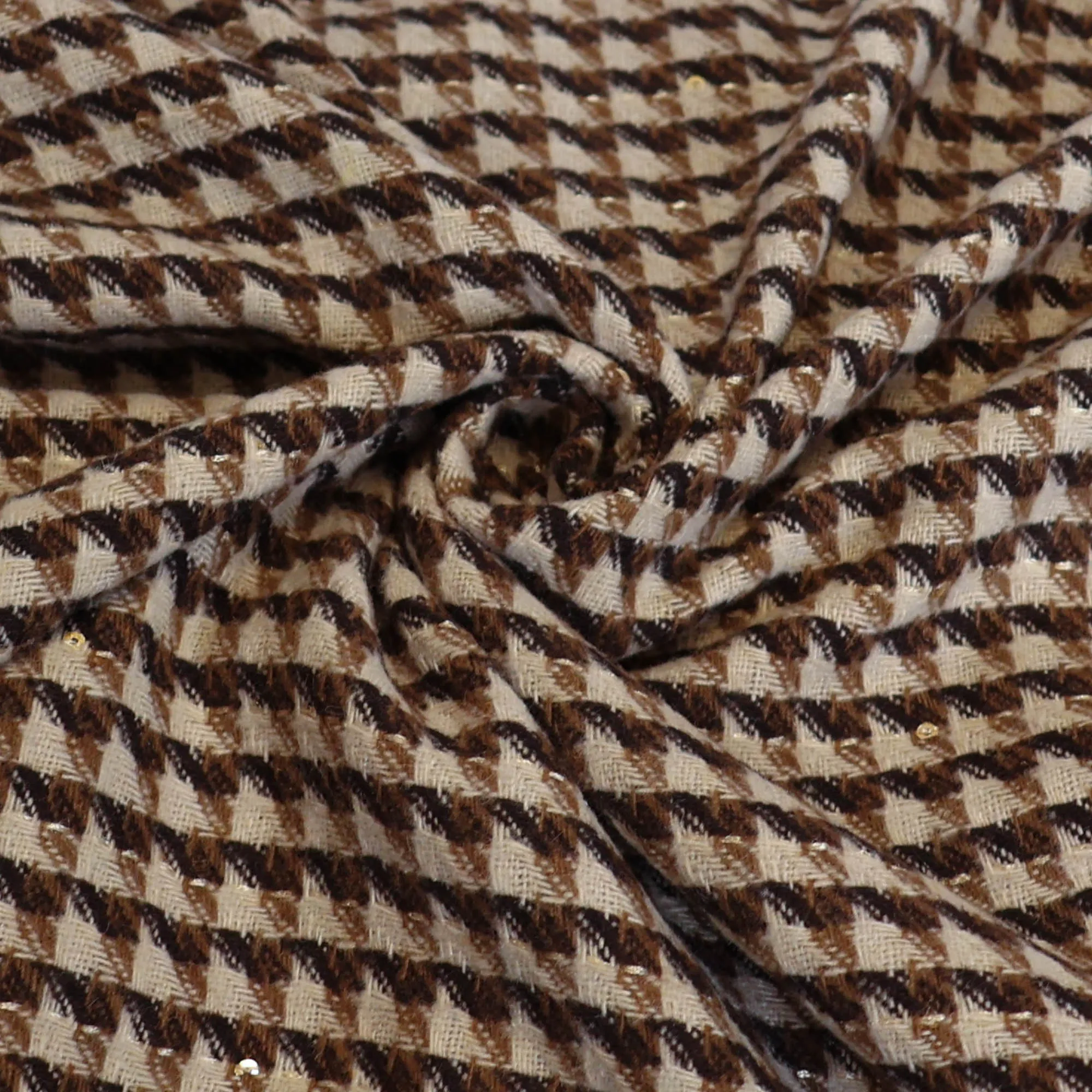 Pied de poule beige en bruin met opgenaaide gouden paillet - Knipmode