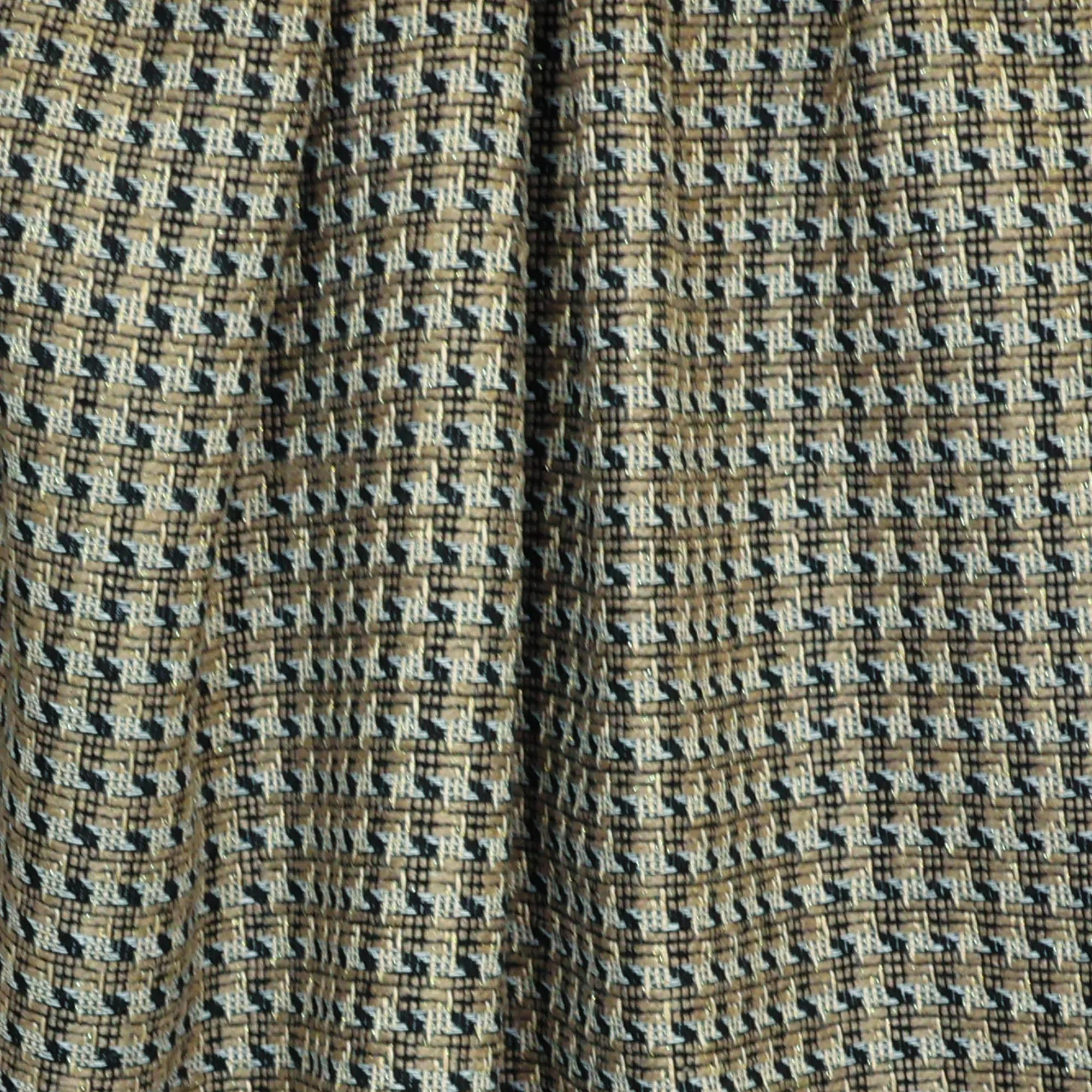 Chanel bouclé beige geruit