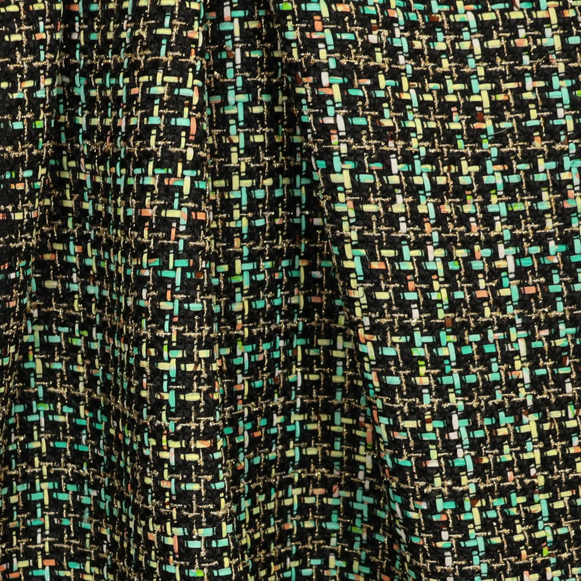Chanel bouclé zwart met kleurrijke weving