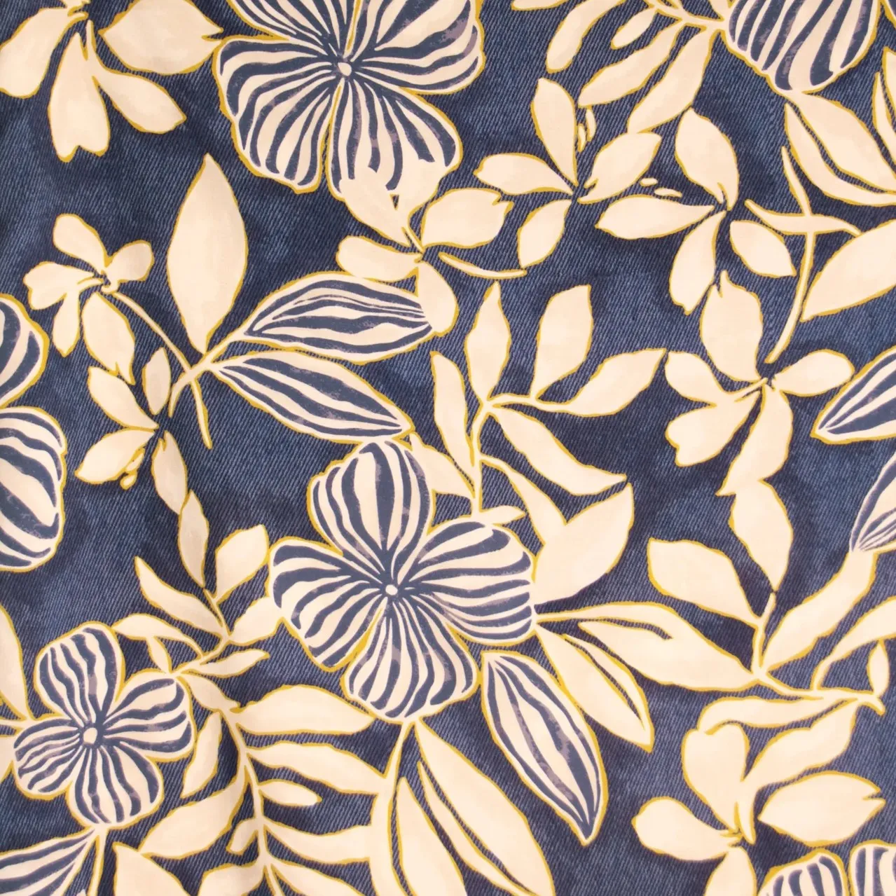 Zwarte viscose met bloemen vogels  - Atelier Jupe