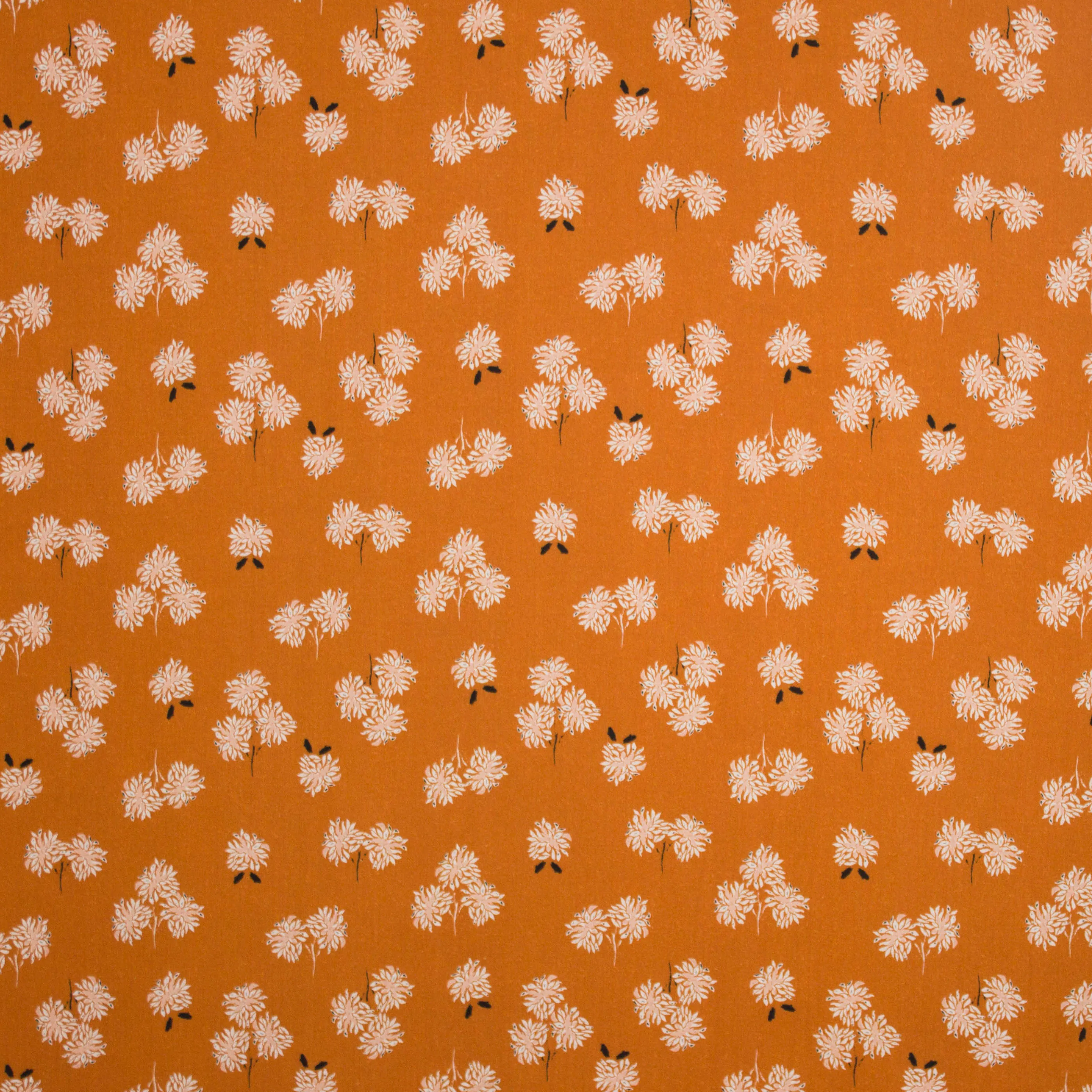Oranje viscose met bloemenmotief