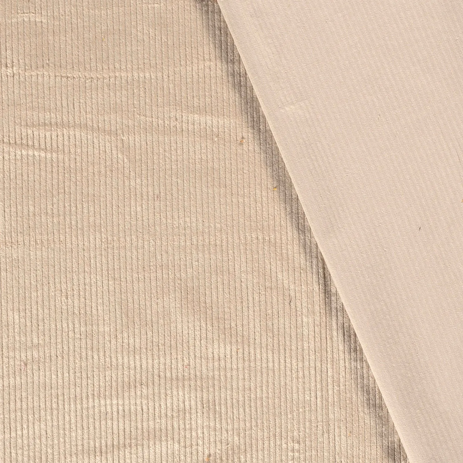 Ribfluweel beige