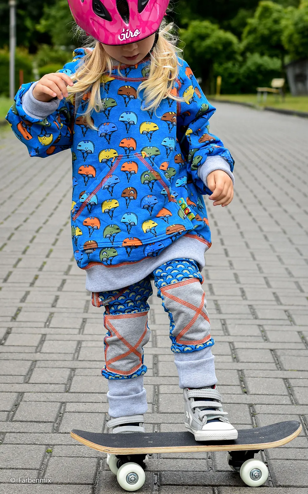 French terry blauw skater motief