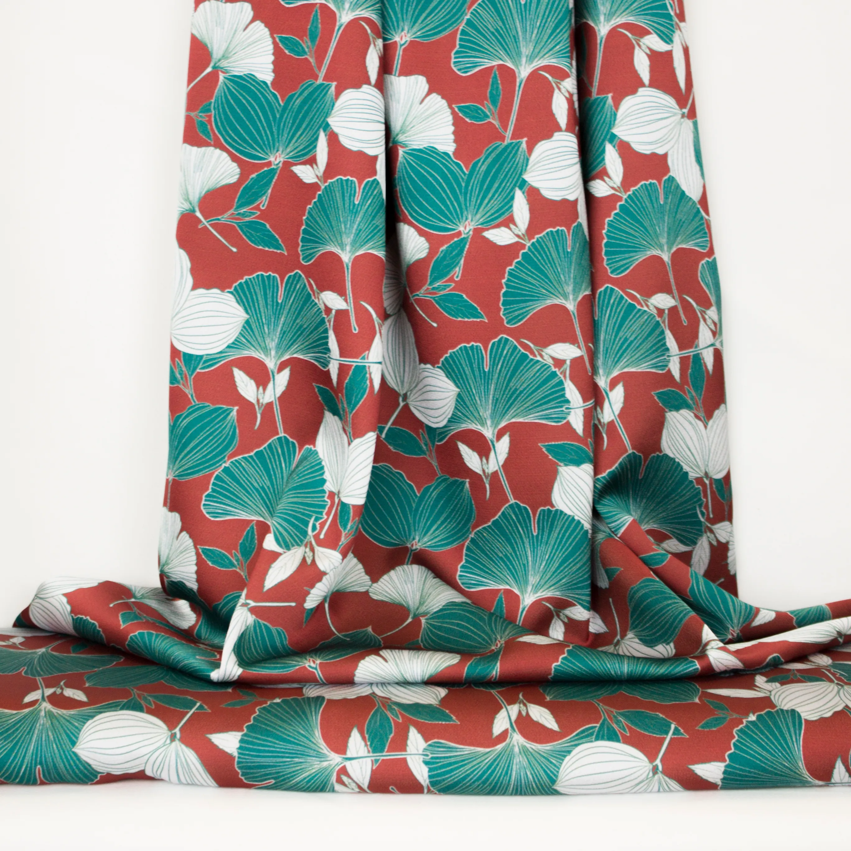 Roeste polyester met planten van La Maison Victor